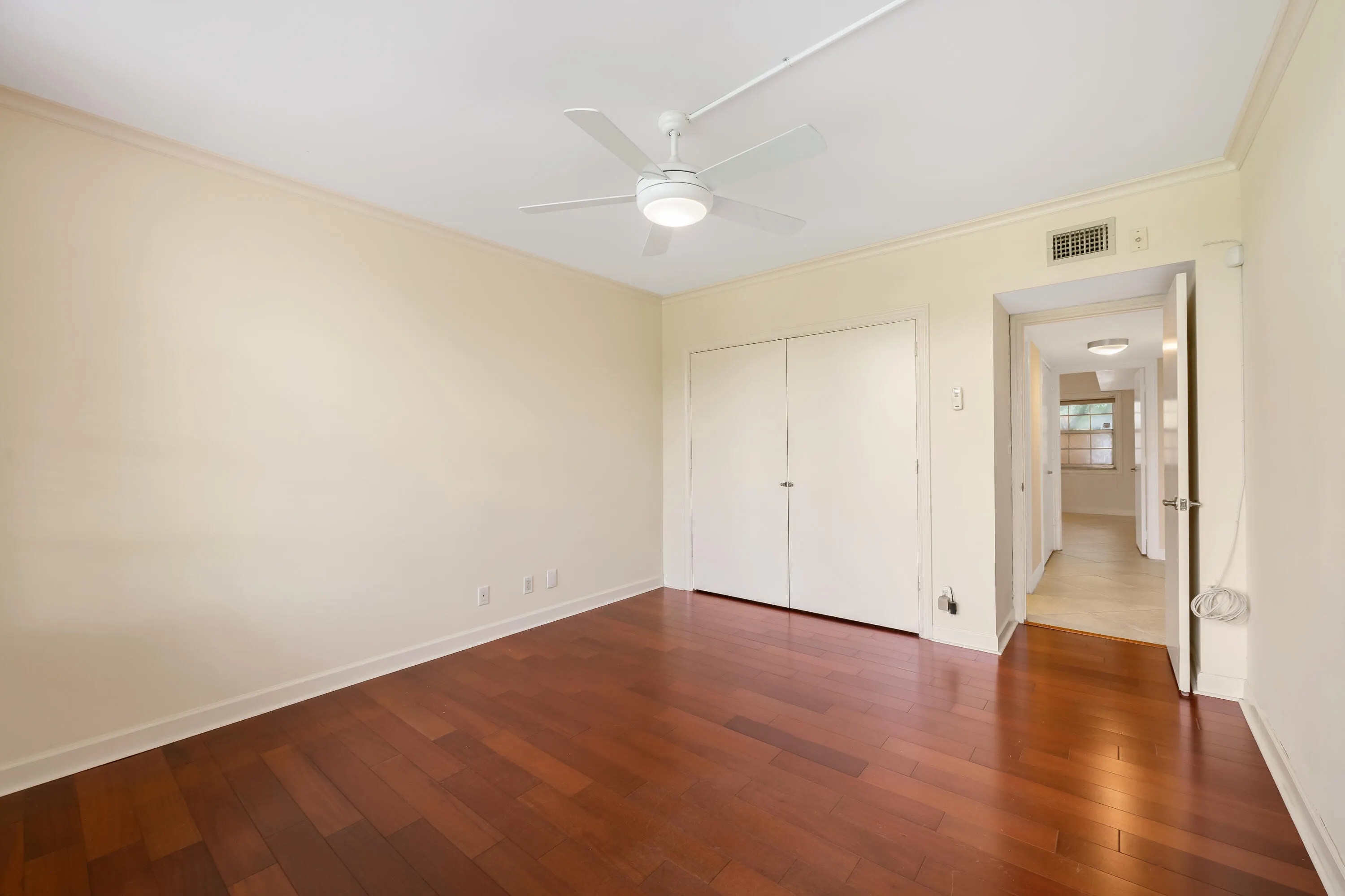 4000 CYPRESS GROVE Way #103