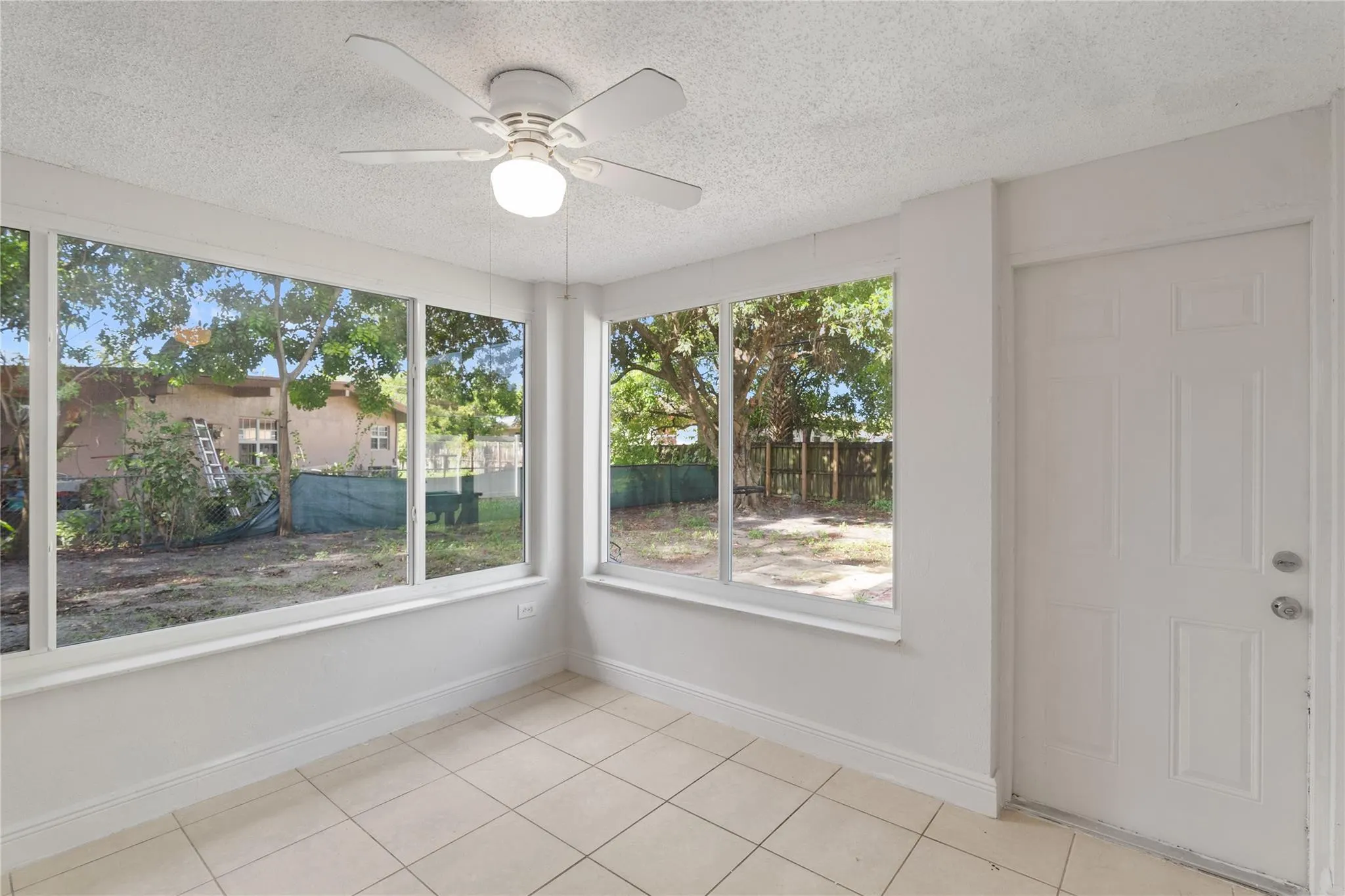 2001 NW 14TH Avenue