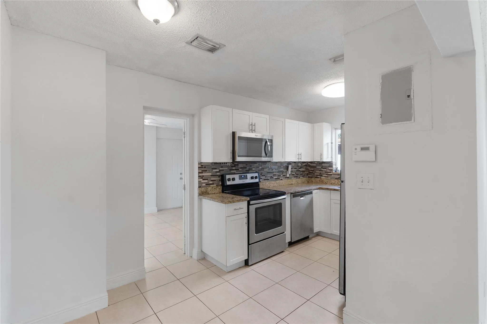 2001 NW 14TH Avenue