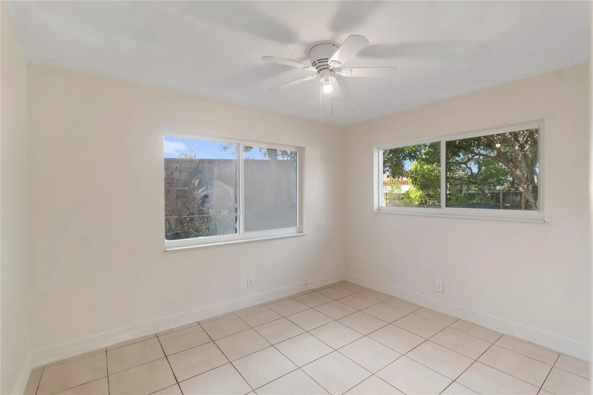 2001 NW 14TH Avenue