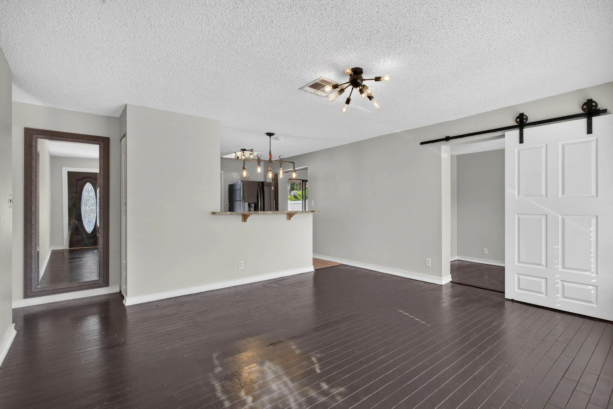 2511 NE 9TH Terrace