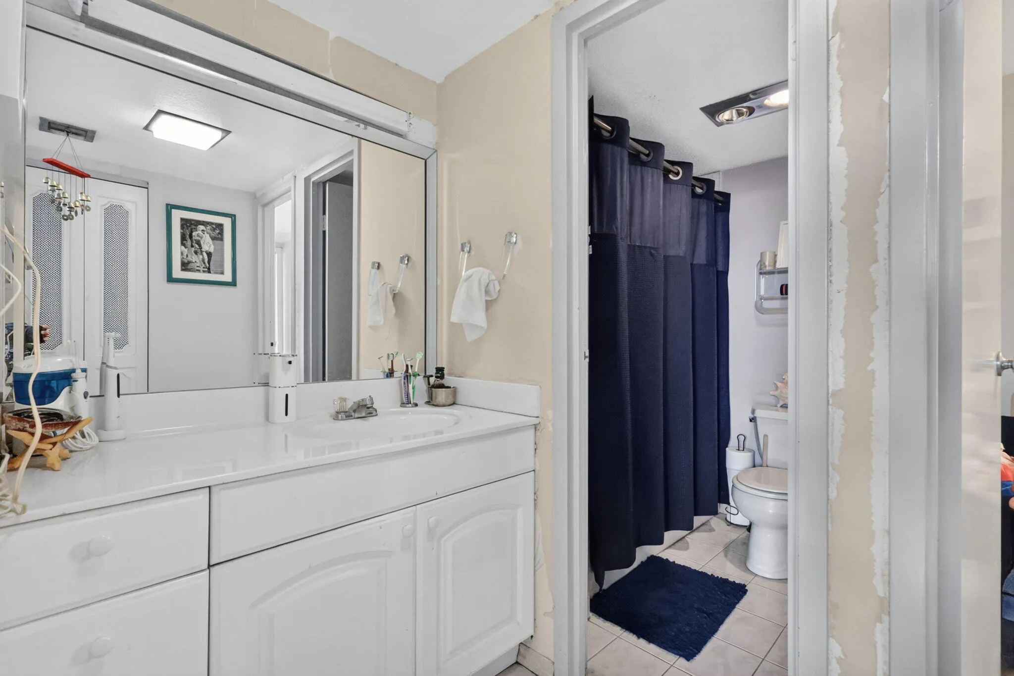 3625 N Country Club Drive #1807