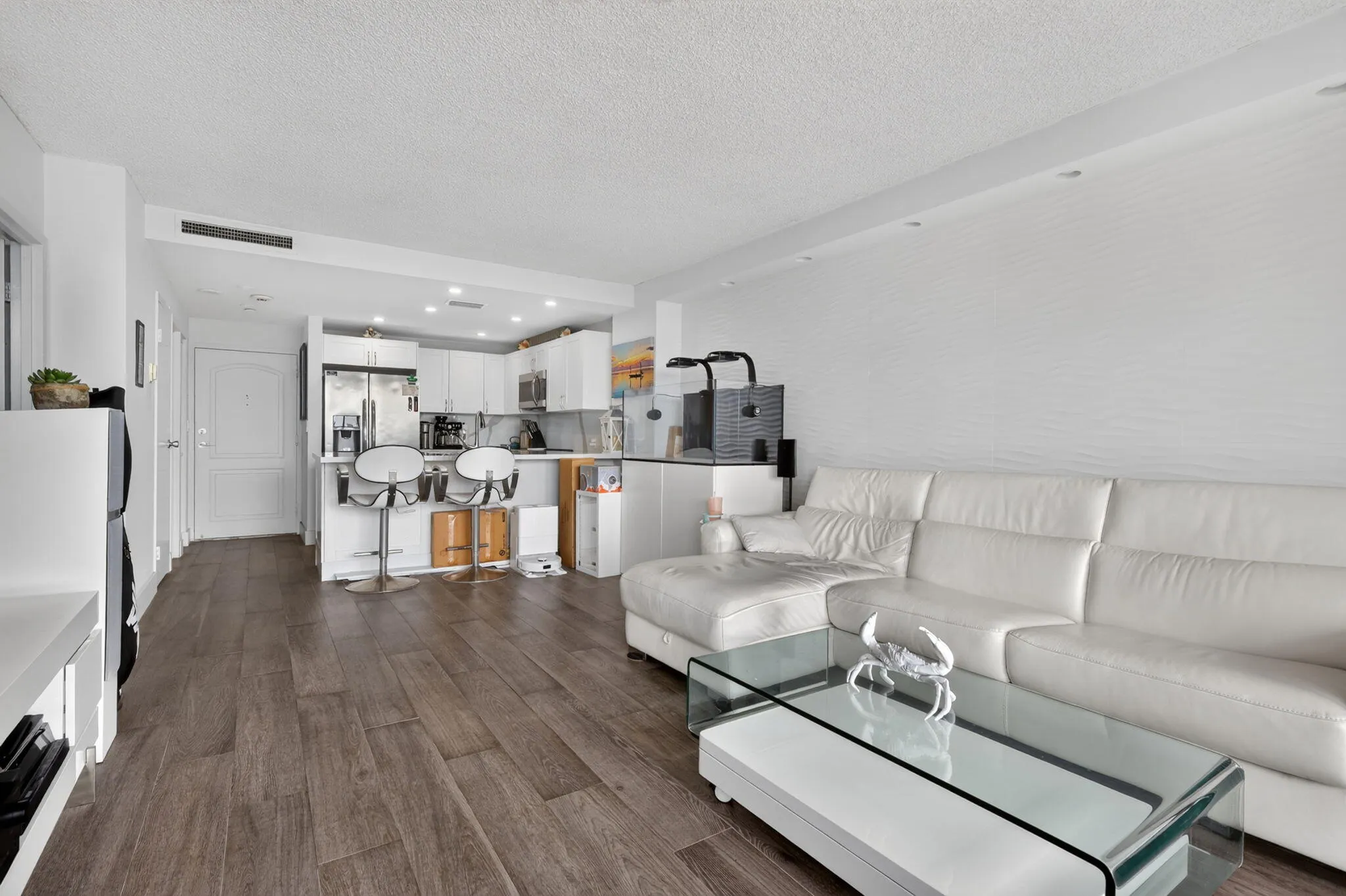 3625 N Country Club Drive #1807