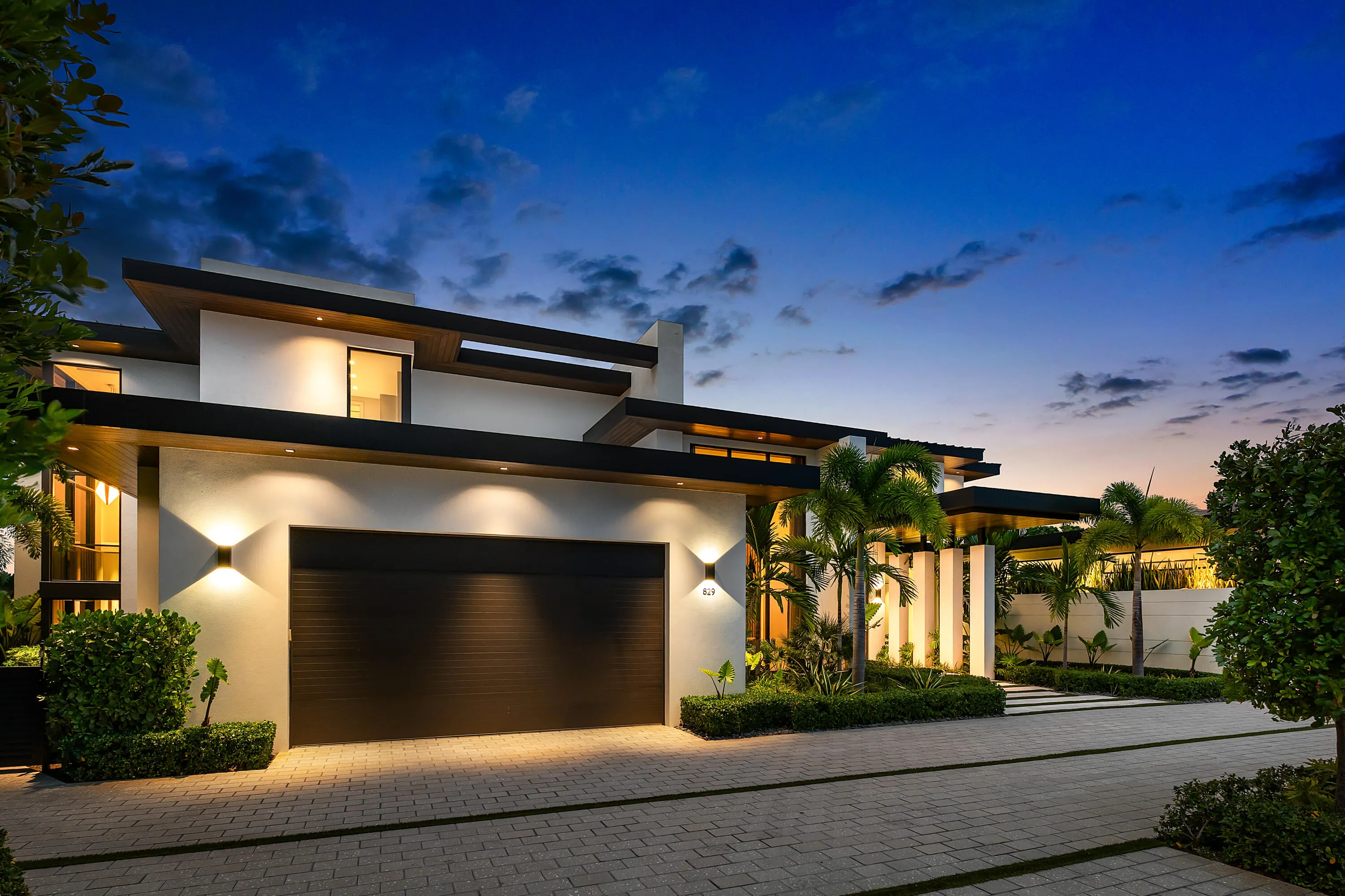 829 ORCHID Drive