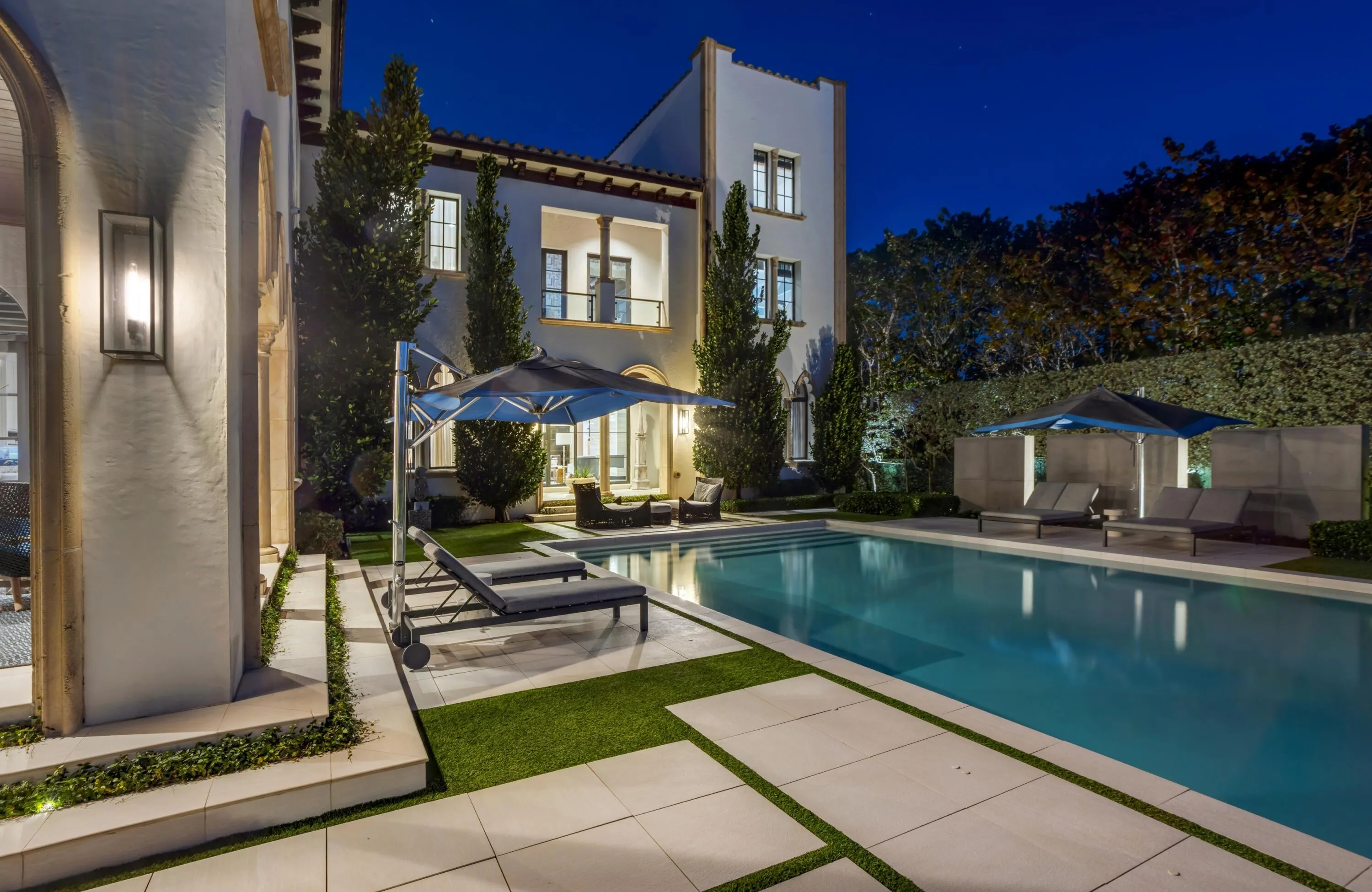410 N OCEAN Boulevard