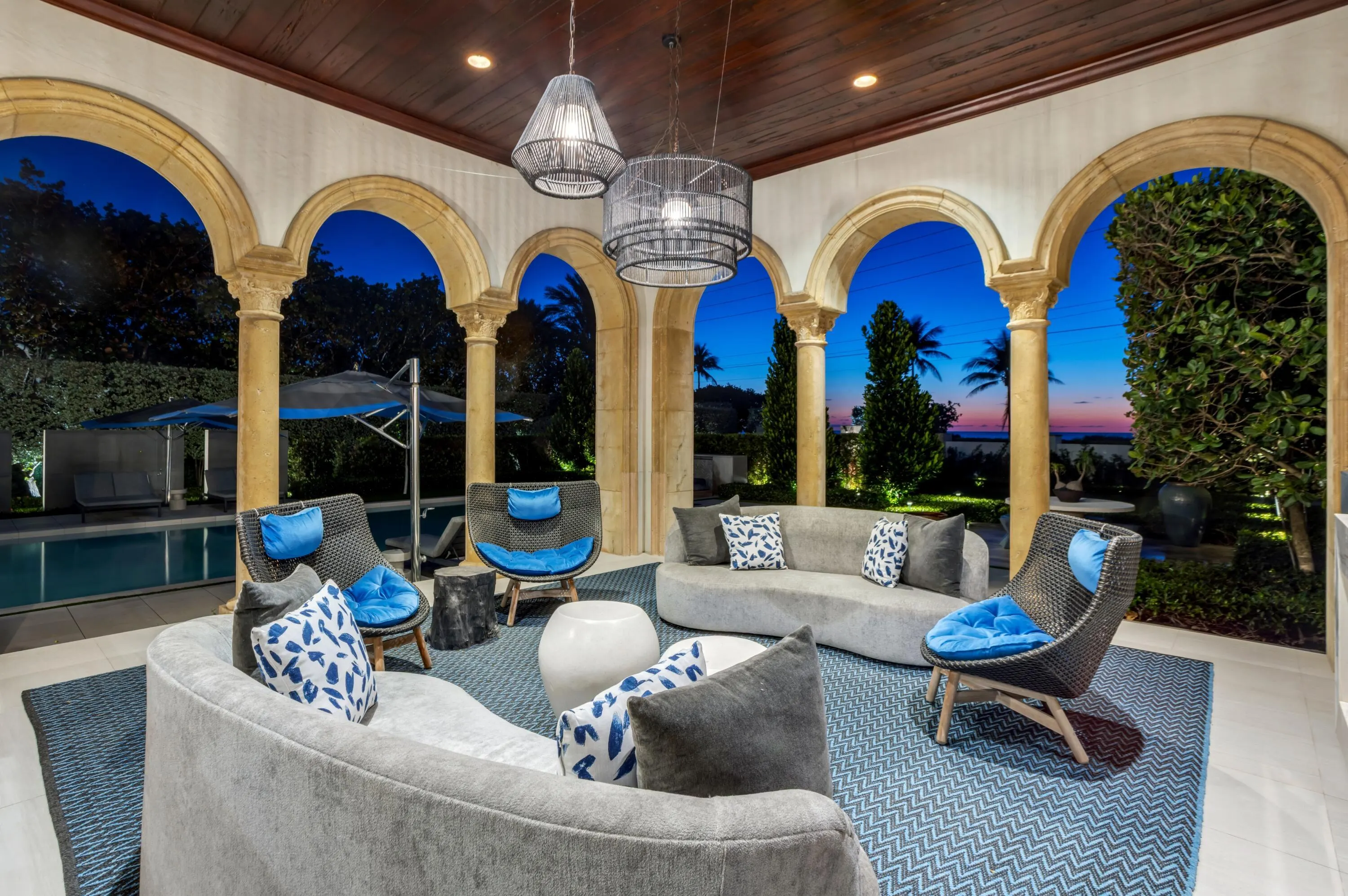 410 N OCEAN Boulevard