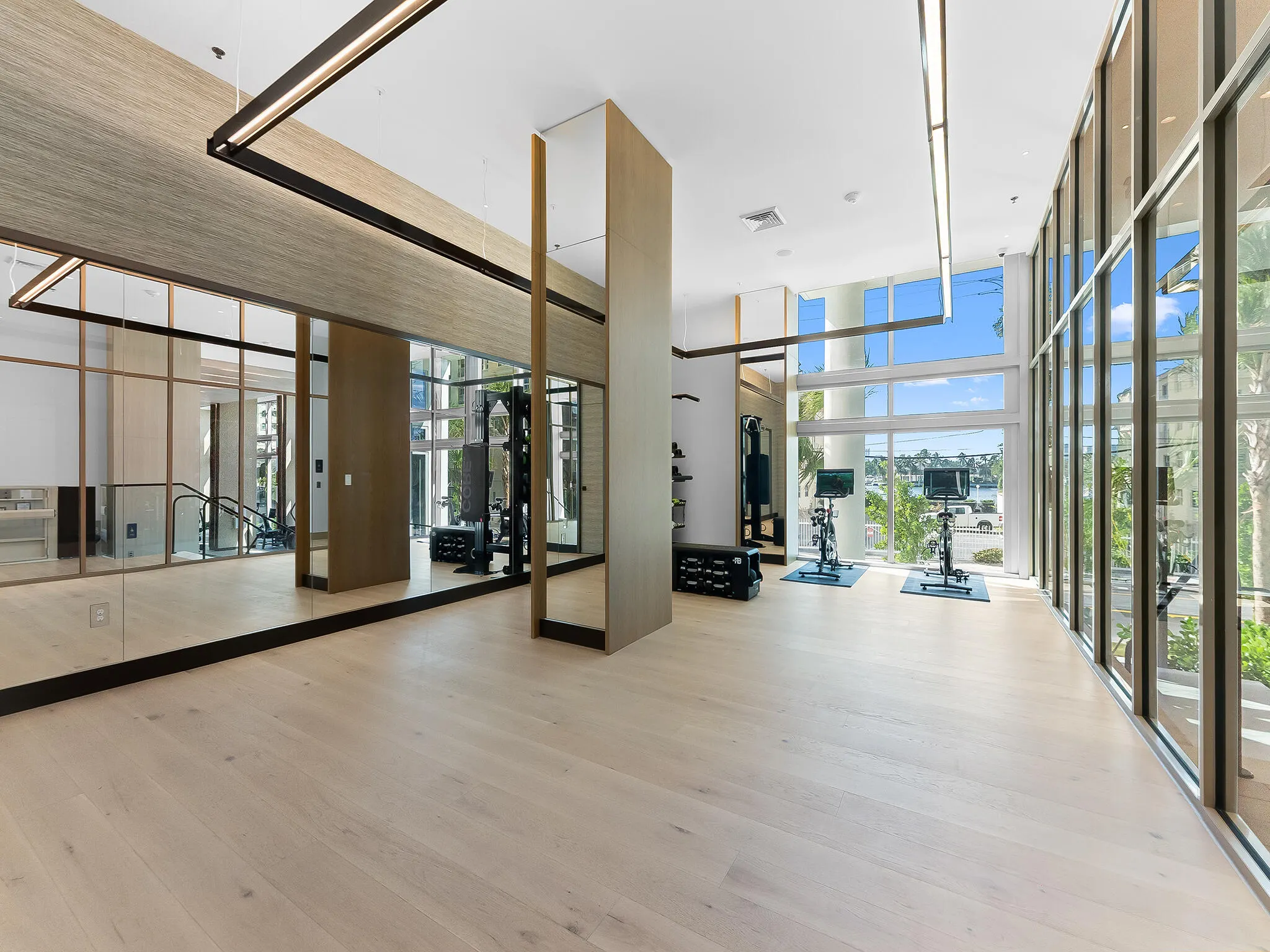 151 N Seabreeze Boulevard #2104