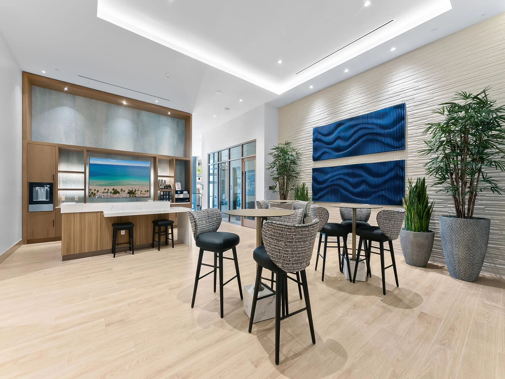151 N Seabreeze Boulevard #2104