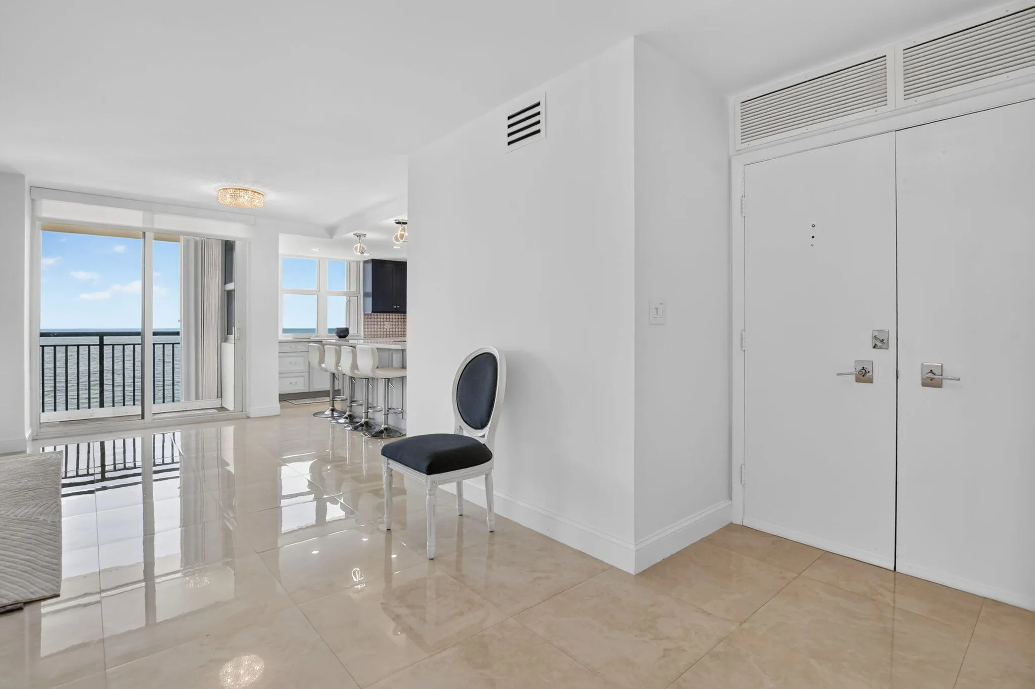 2000 S Ocean Boulevard #16b