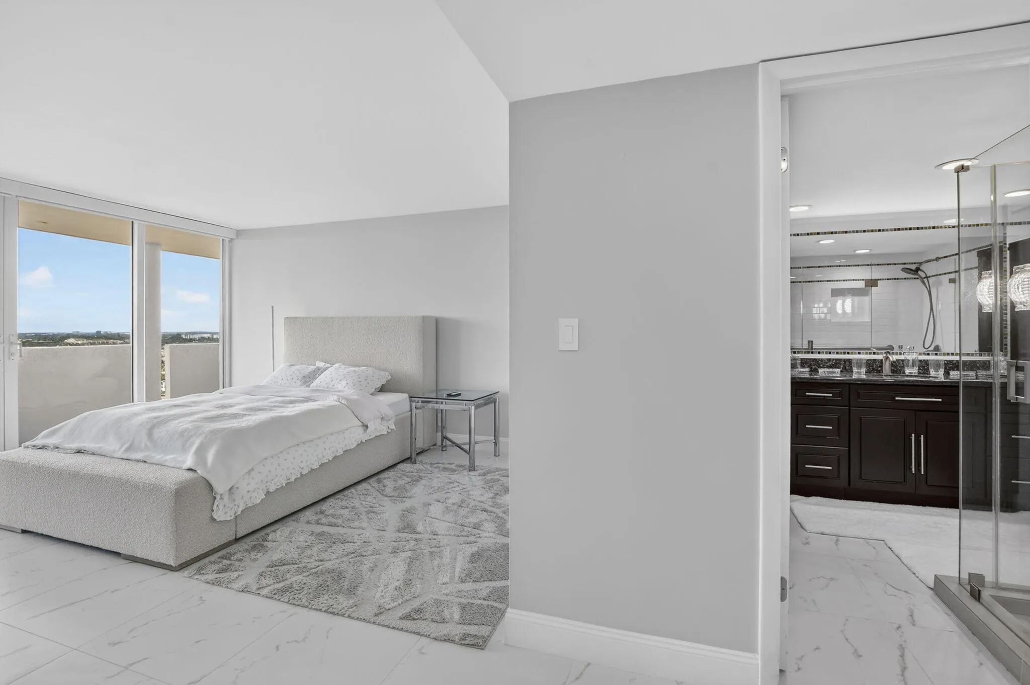 2000 S Ocean Boulevard #16b