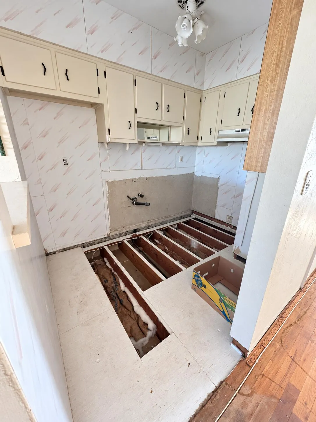 600 LAYNE Boulevard #211