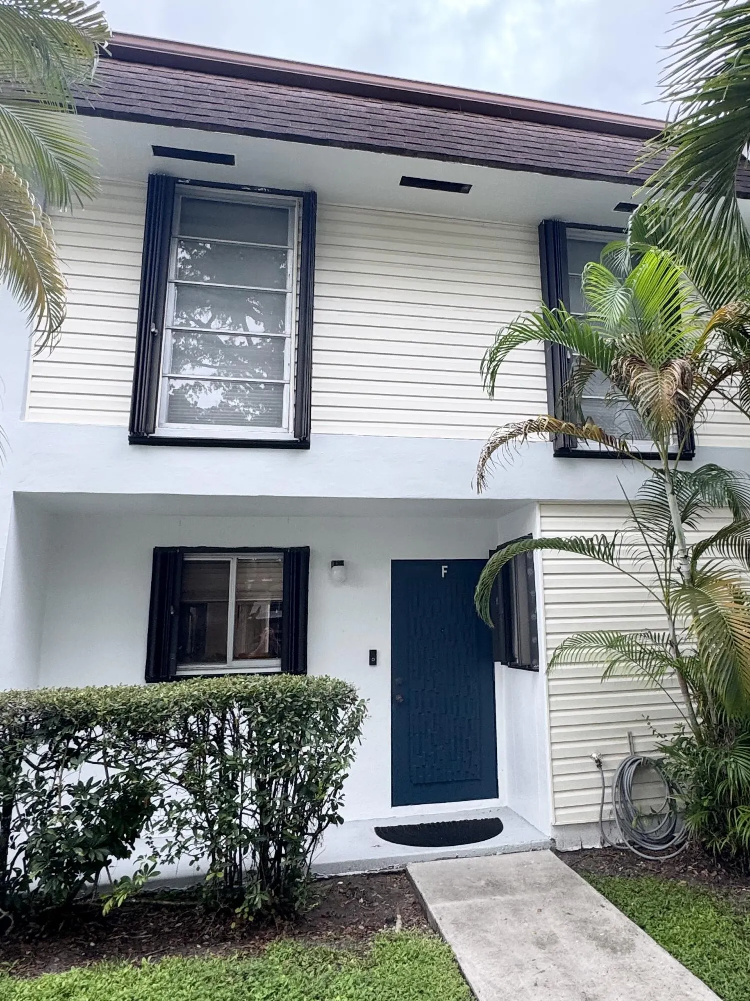 3321 Farragut Street #7F