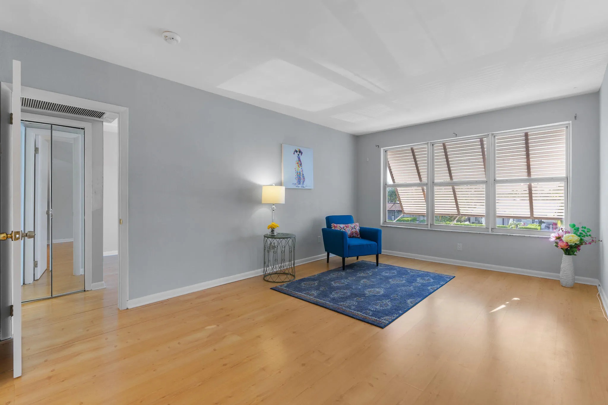 2400 NE 33RD Avenue #209
