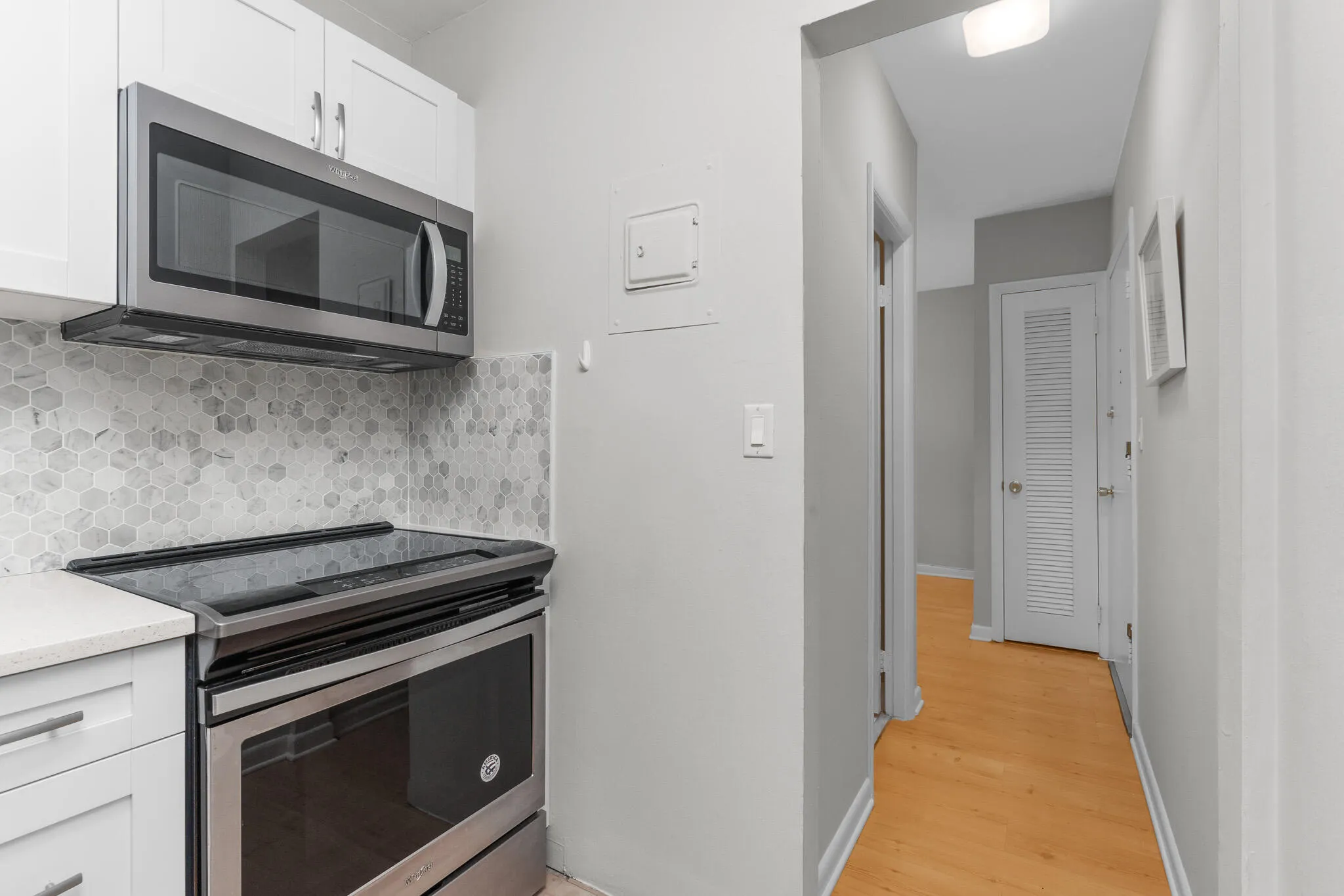 2400 NE 33RD Avenue #209