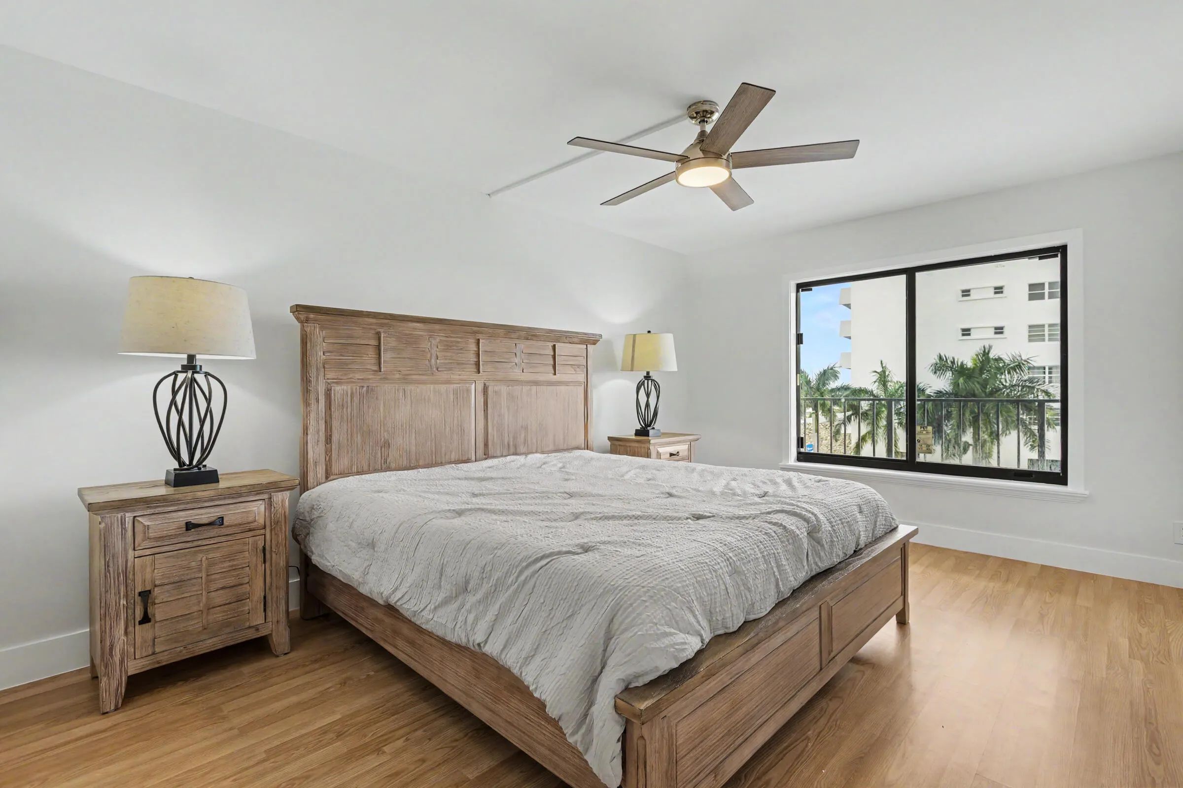 3200 N OCEAN Drive #402