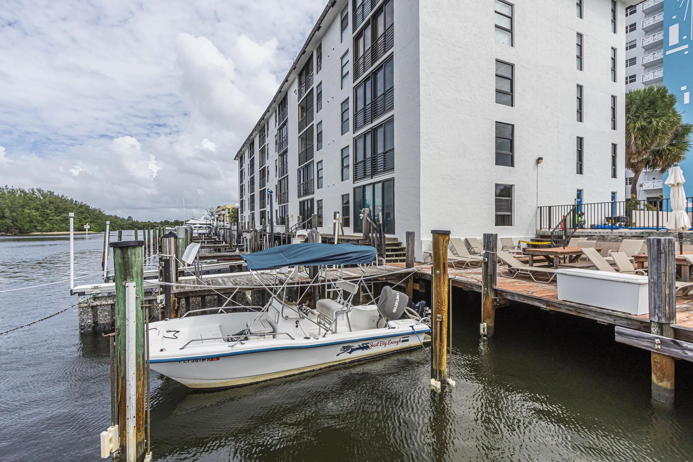 3200 N OCEAN Drive #402