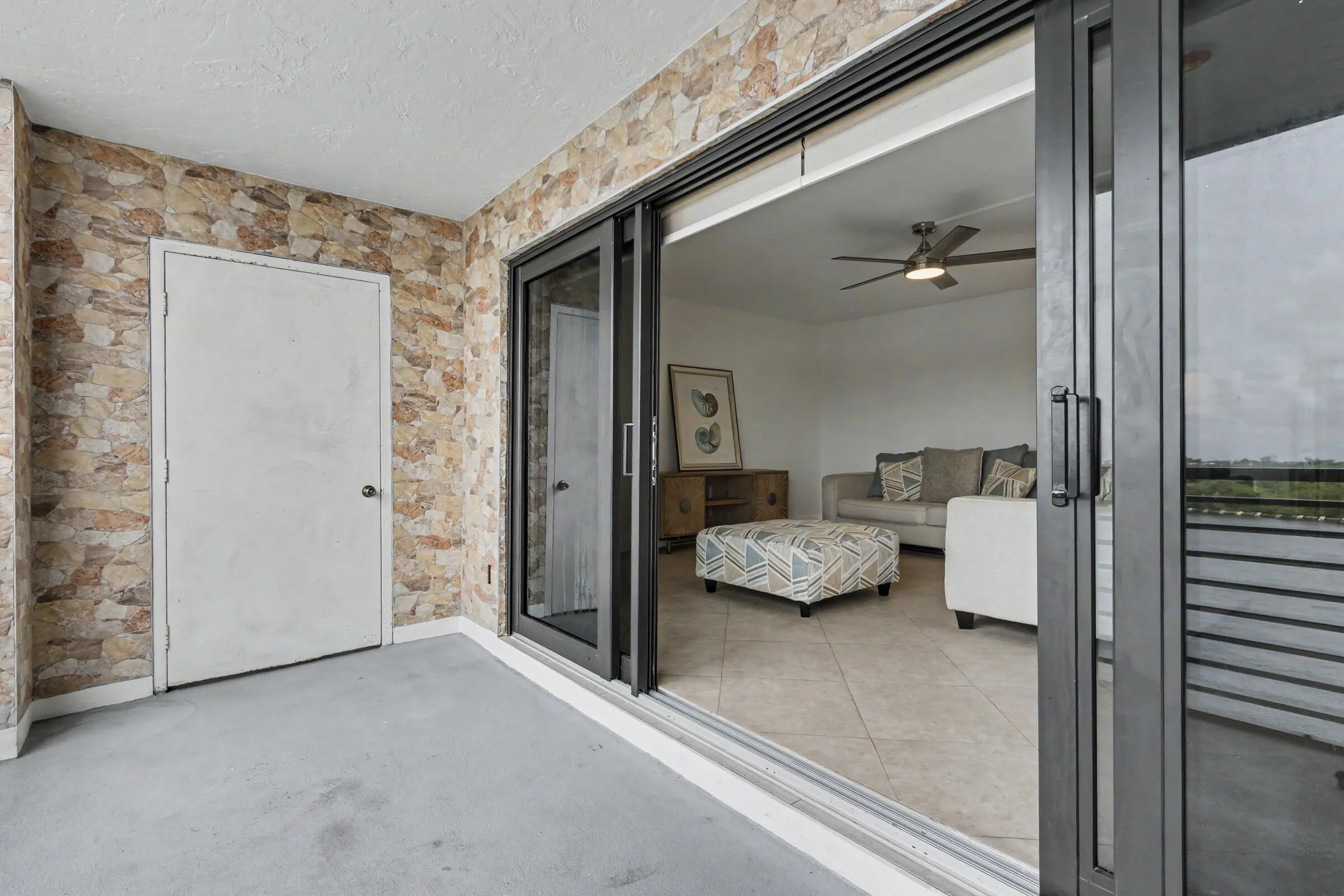 3200 N OCEAN Drive #402