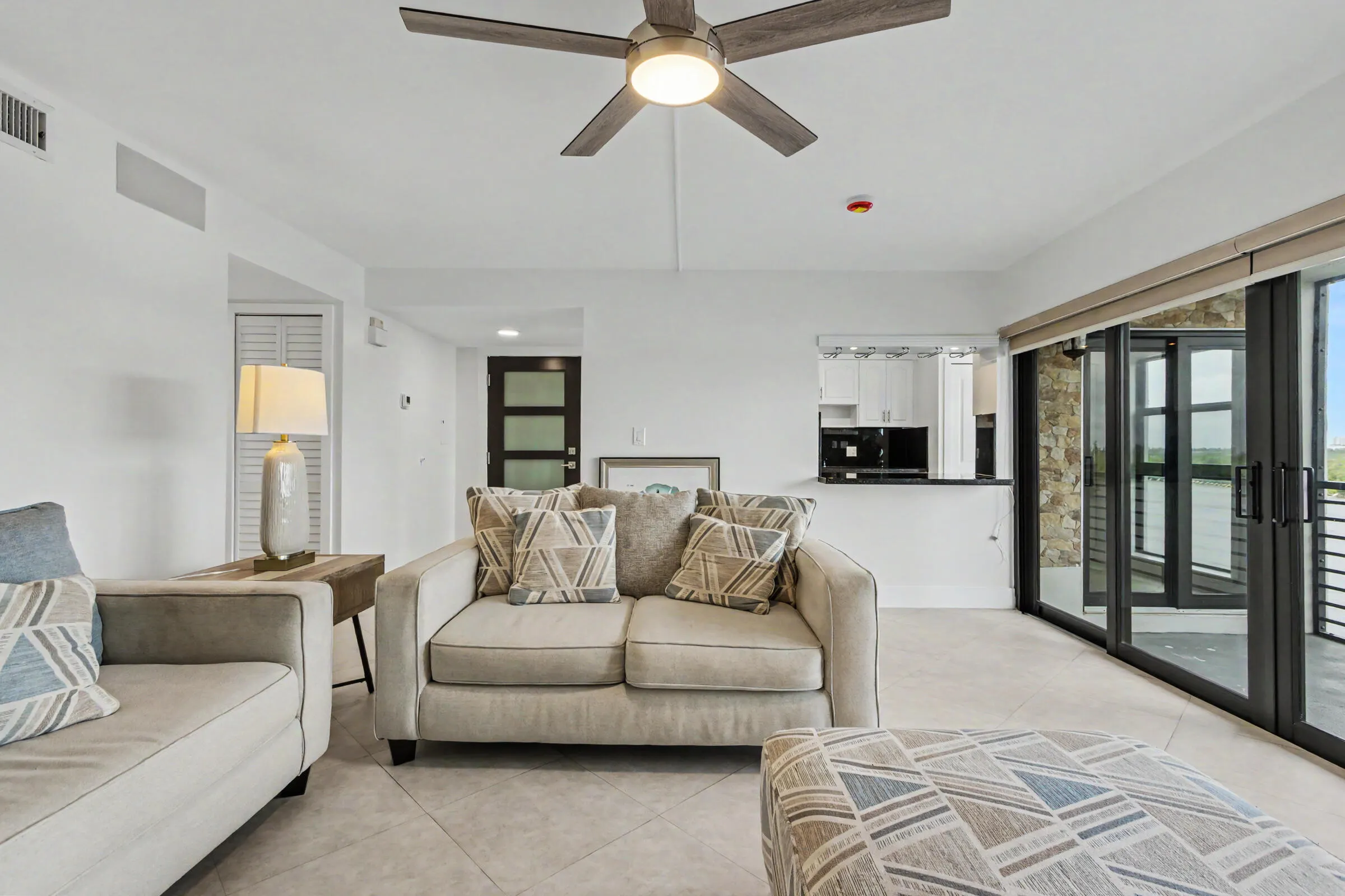 3200 N OCEAN Drive #402