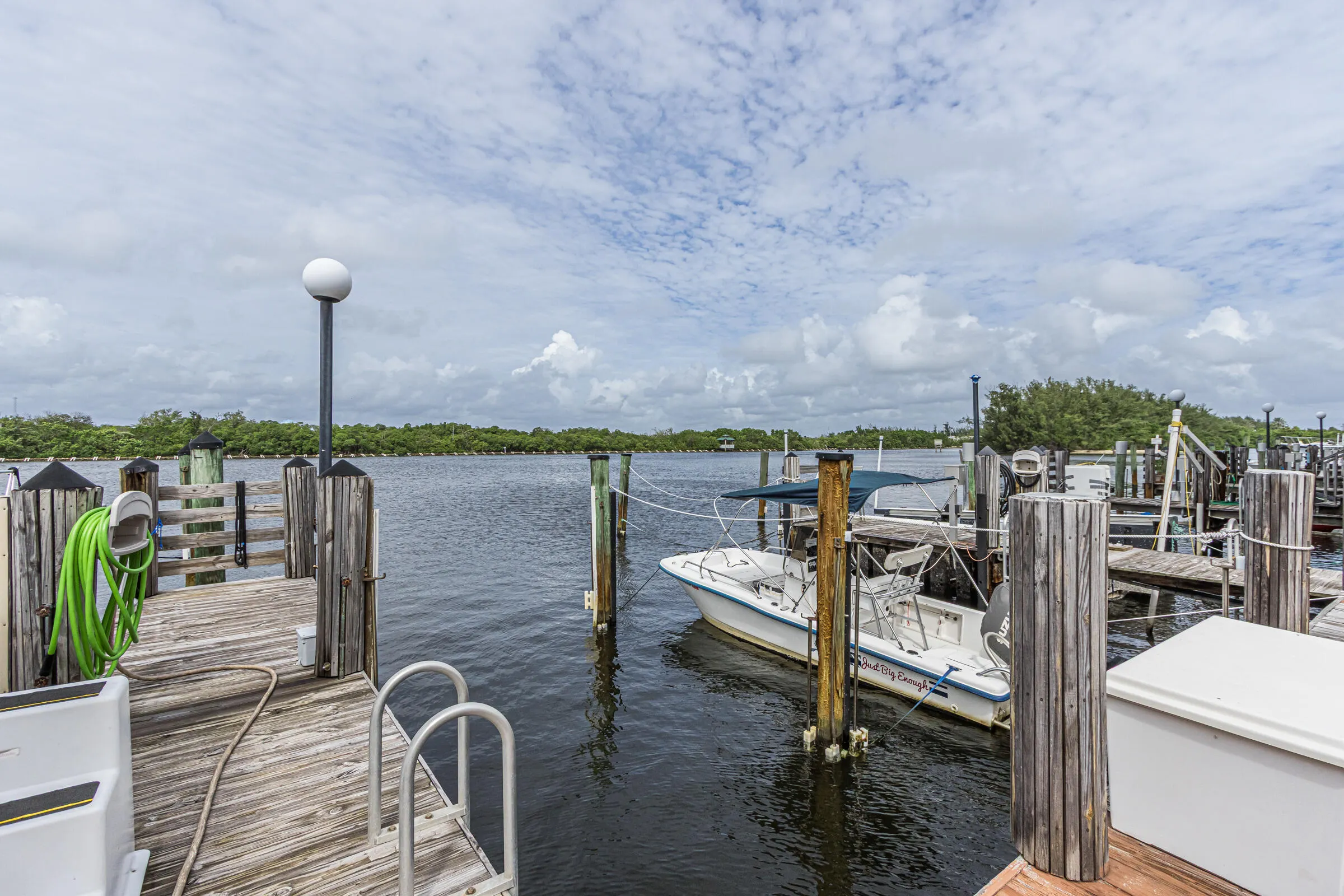 3200 N OCEAN Drive #402
