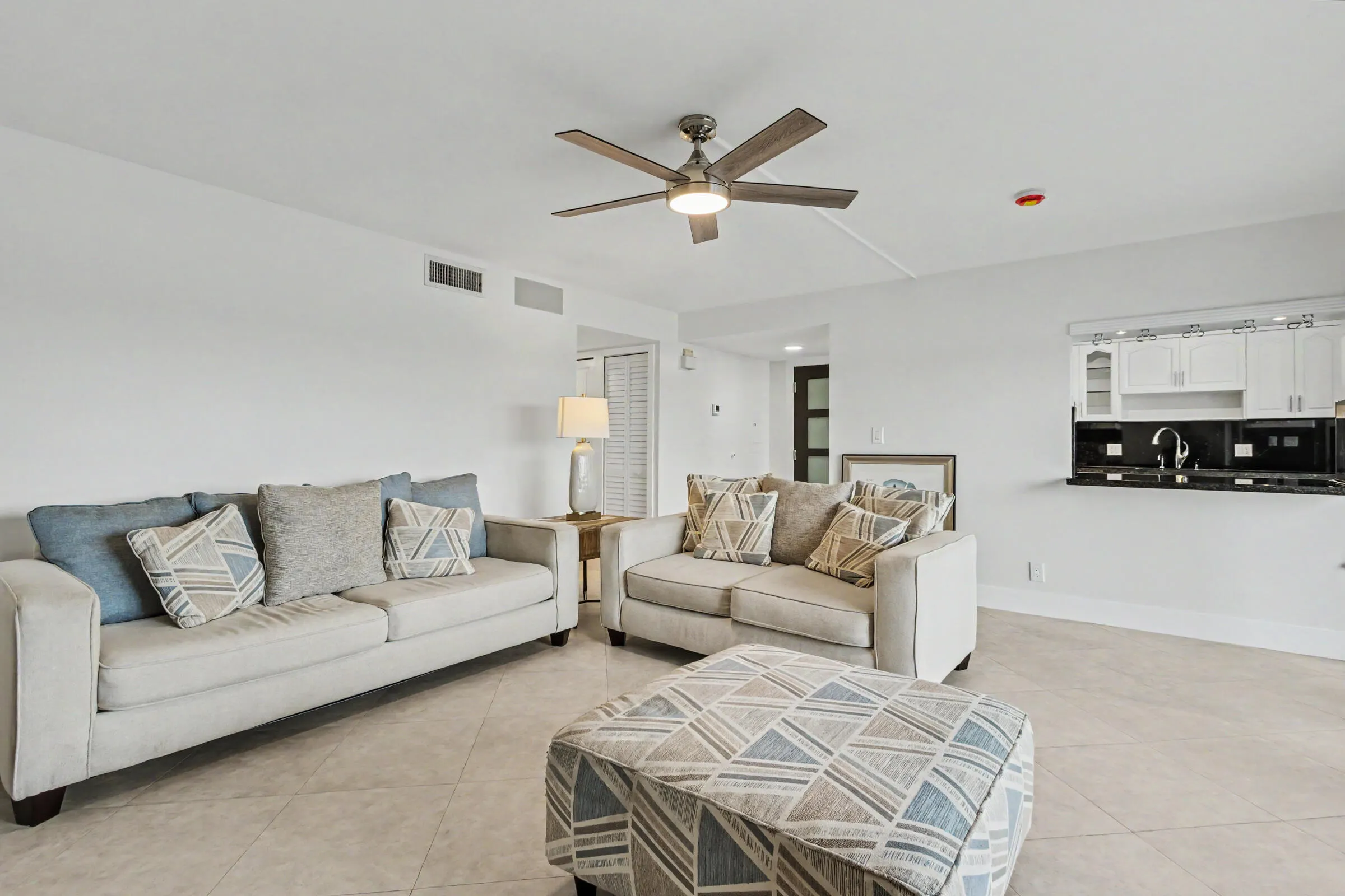 3200 N OCEAN Drive #402