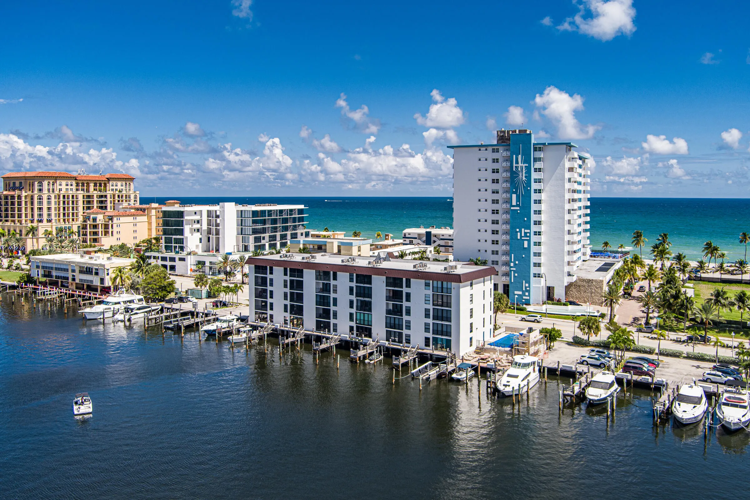 3200 N OCEAN Drive #402