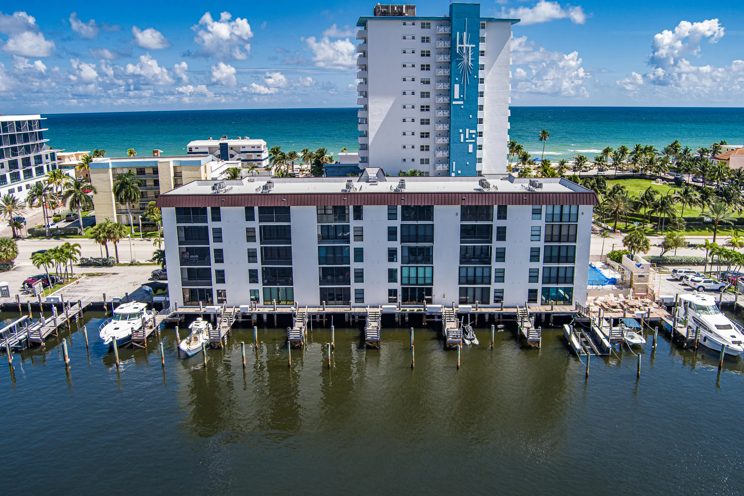 3200 N OCEAN Drive #402