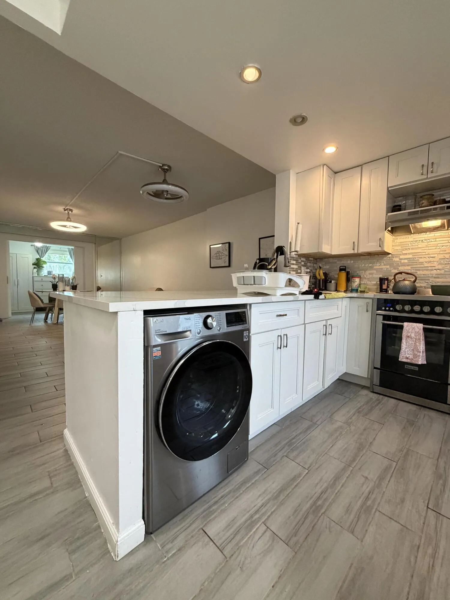 320 NE 12th Avenue #105