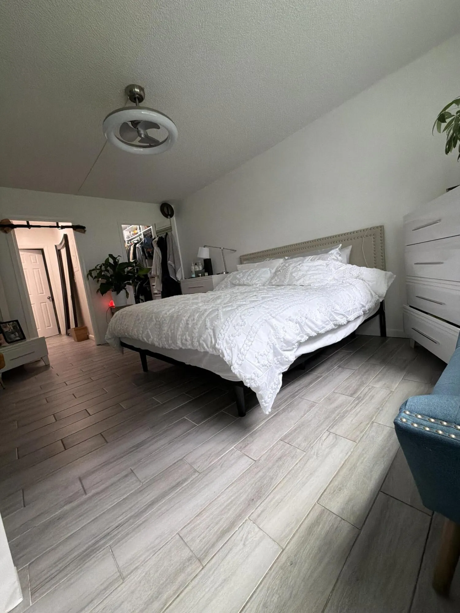 320 NE 12th Avenue #105