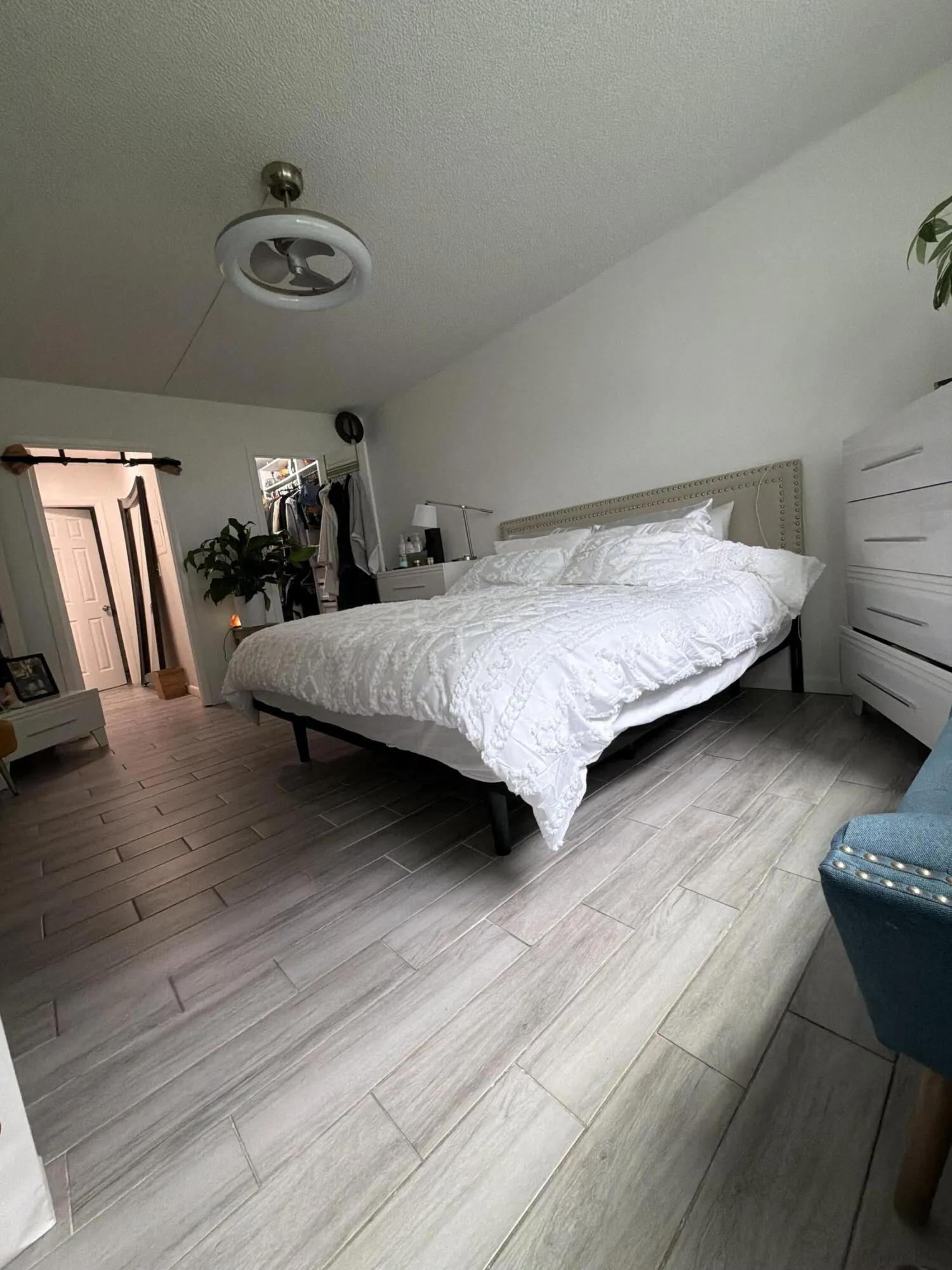 320 NE 12th Avenue #105
