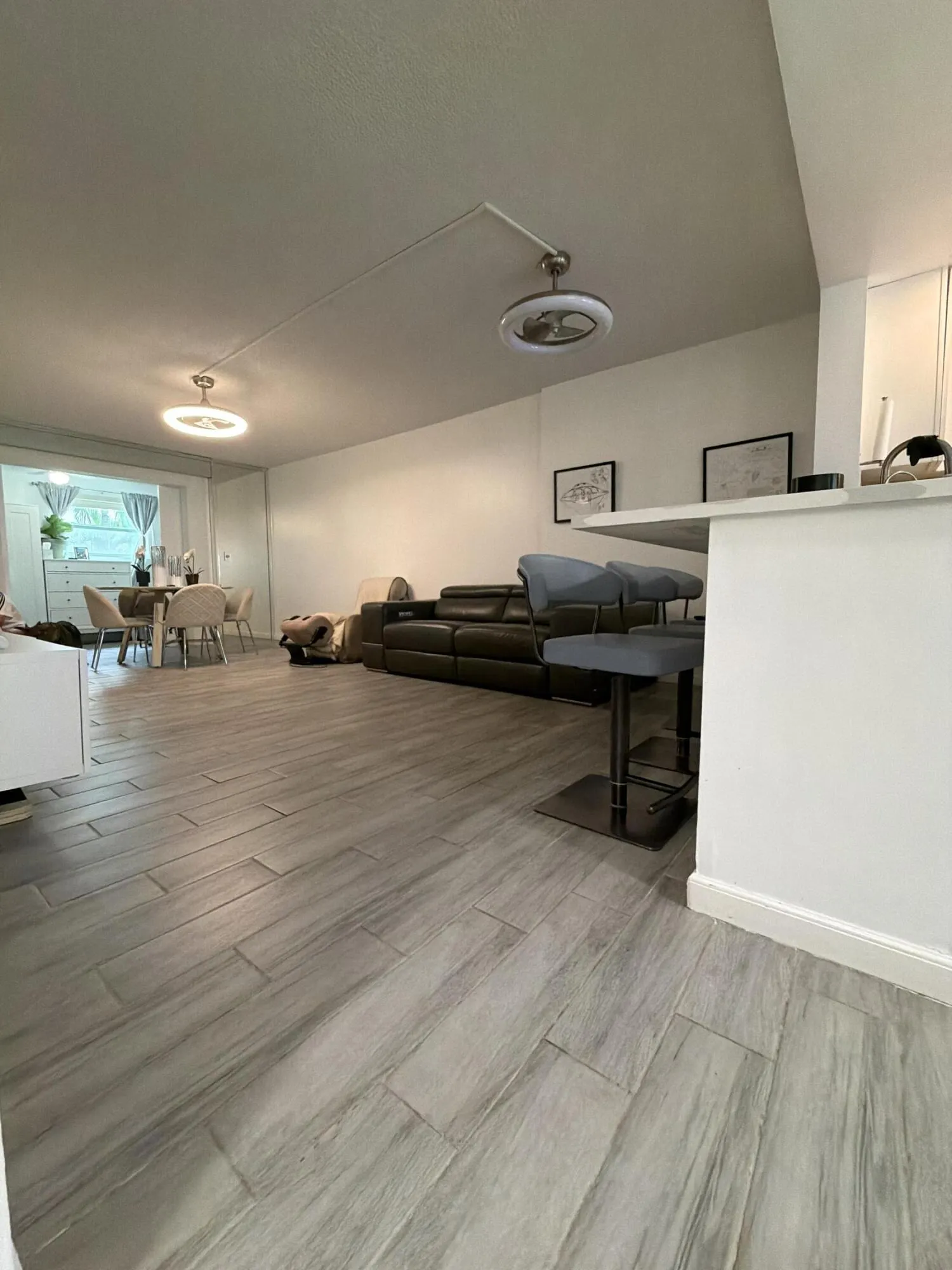 320 NE 12th Avenue #105