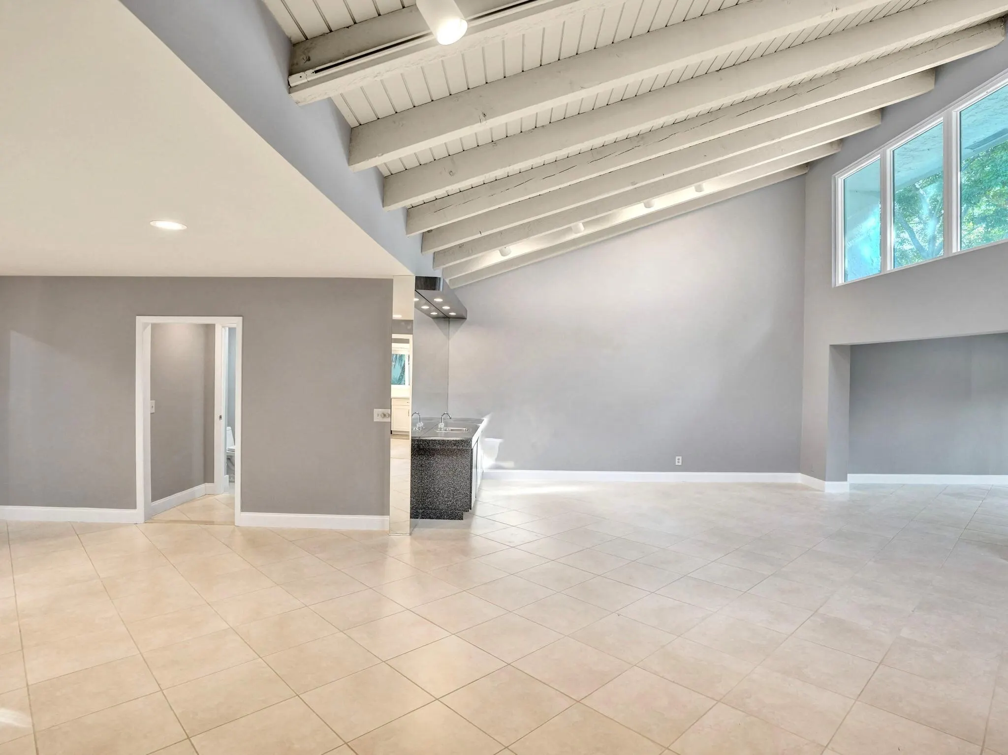 21692 TALL PALM Circle #10-B