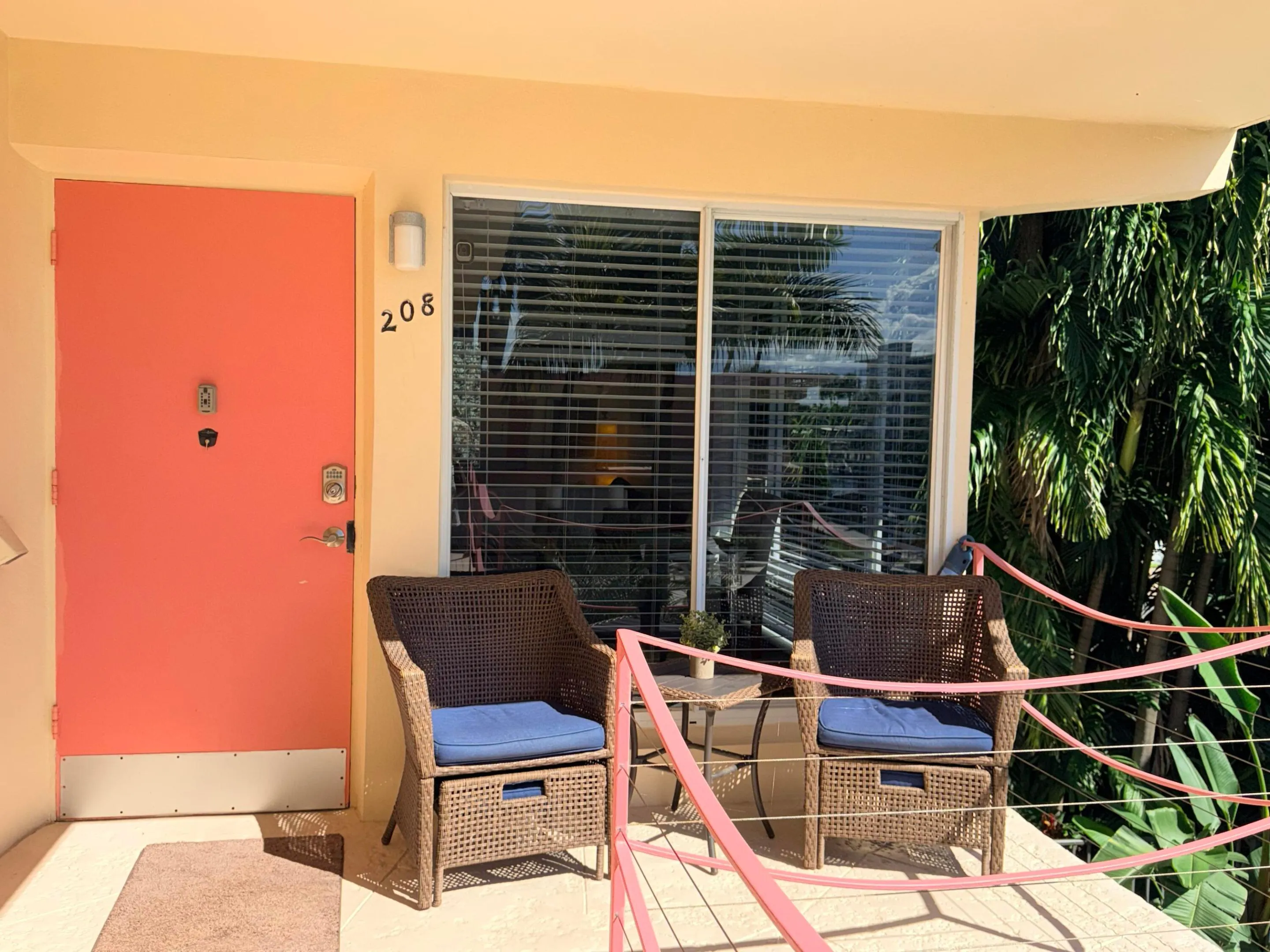 2825 NE 33rd Avenue #208