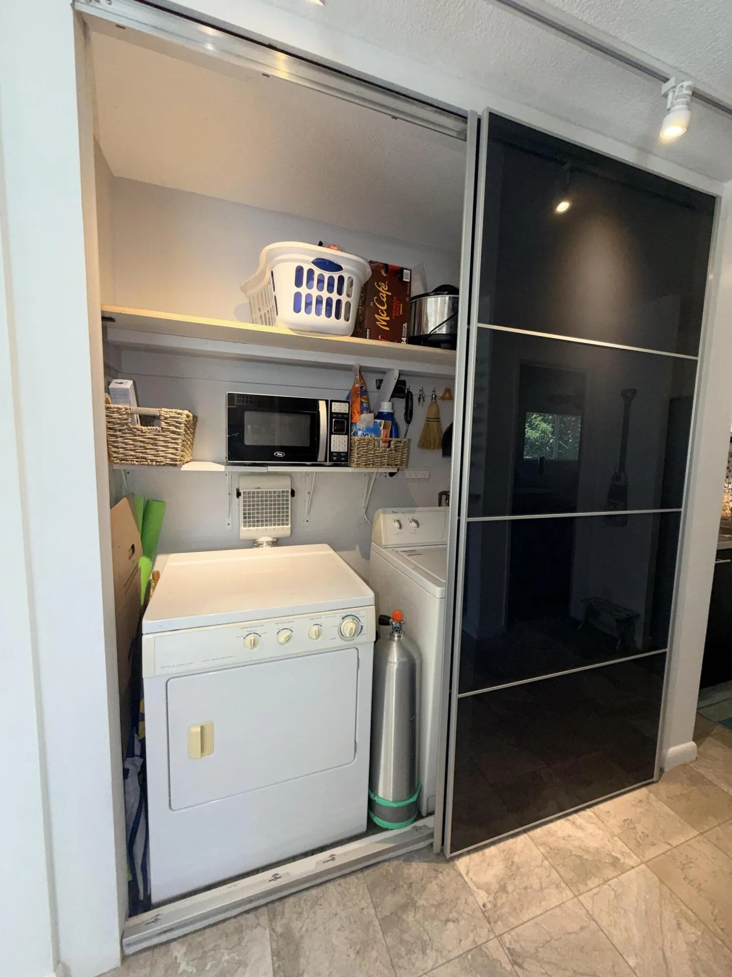 2825 NE 33rd Avenue #208