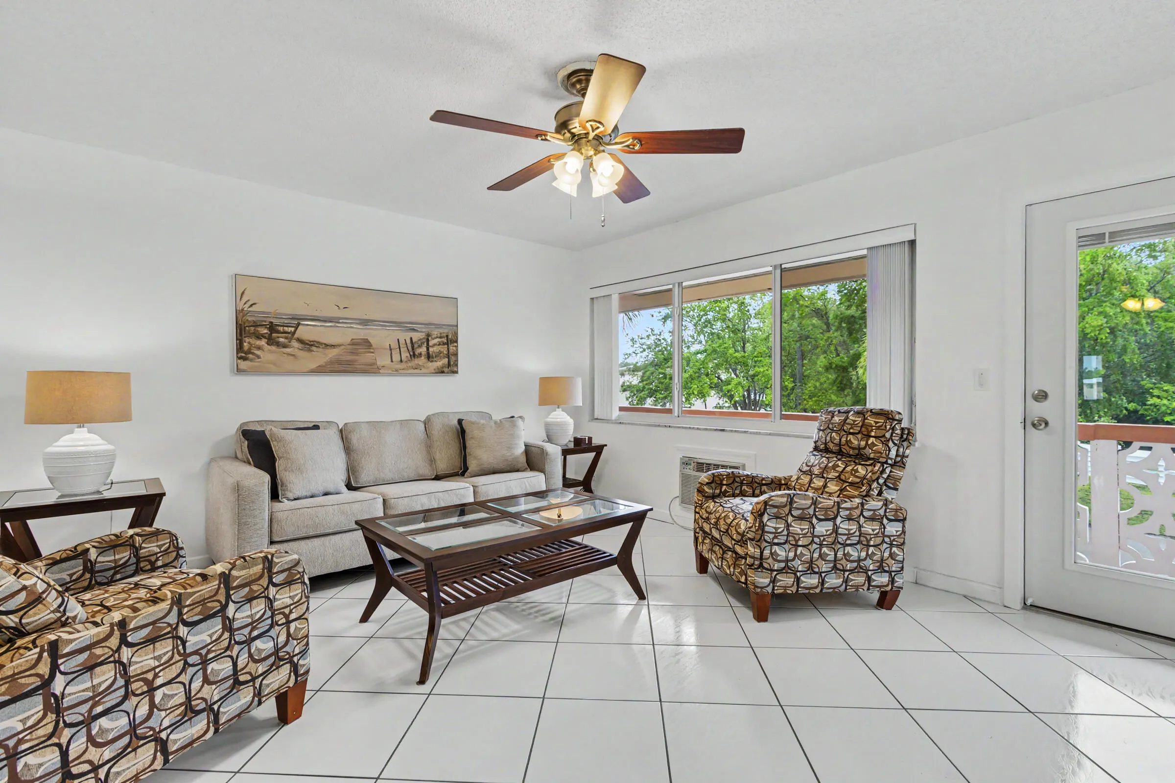 900 SW 10th Terrace #19S