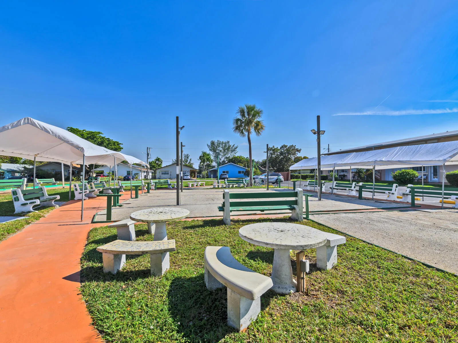 900 SW 10th Terrace #19S
