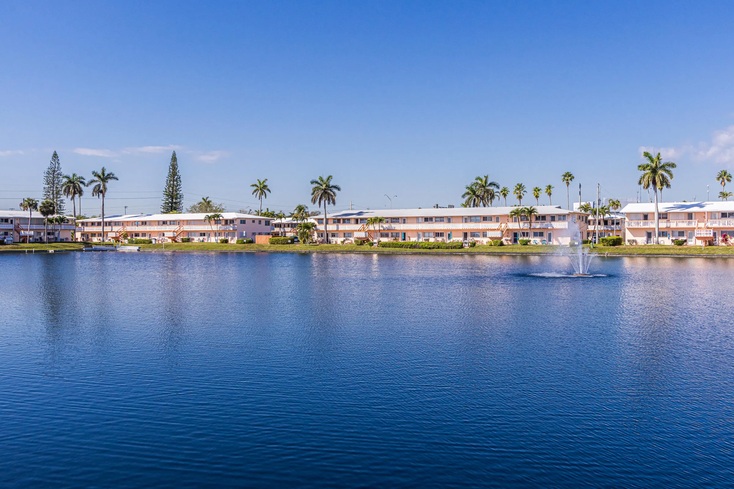 900 SW 10th Terrace #19S