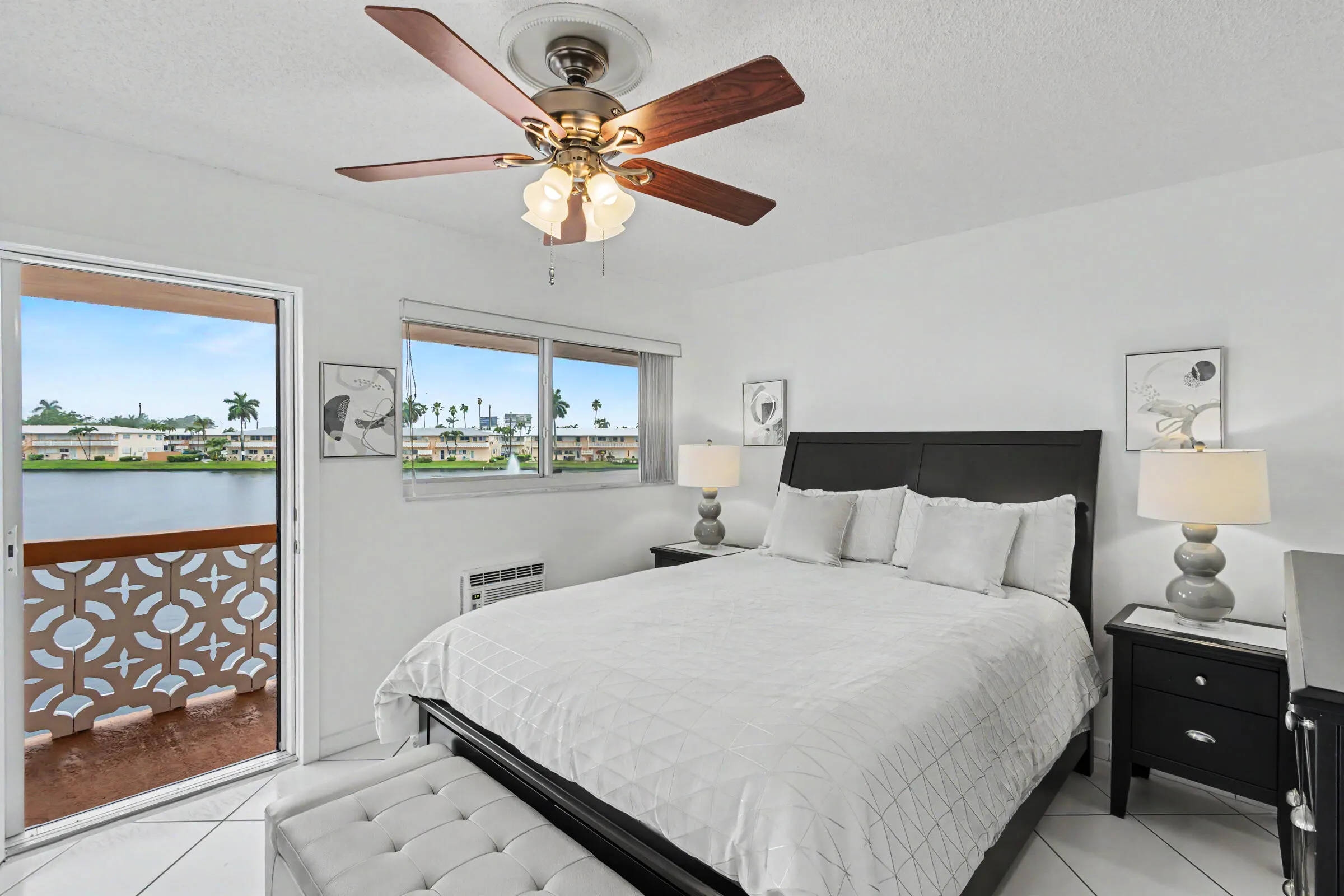 900 SW 10th Terrace #19S