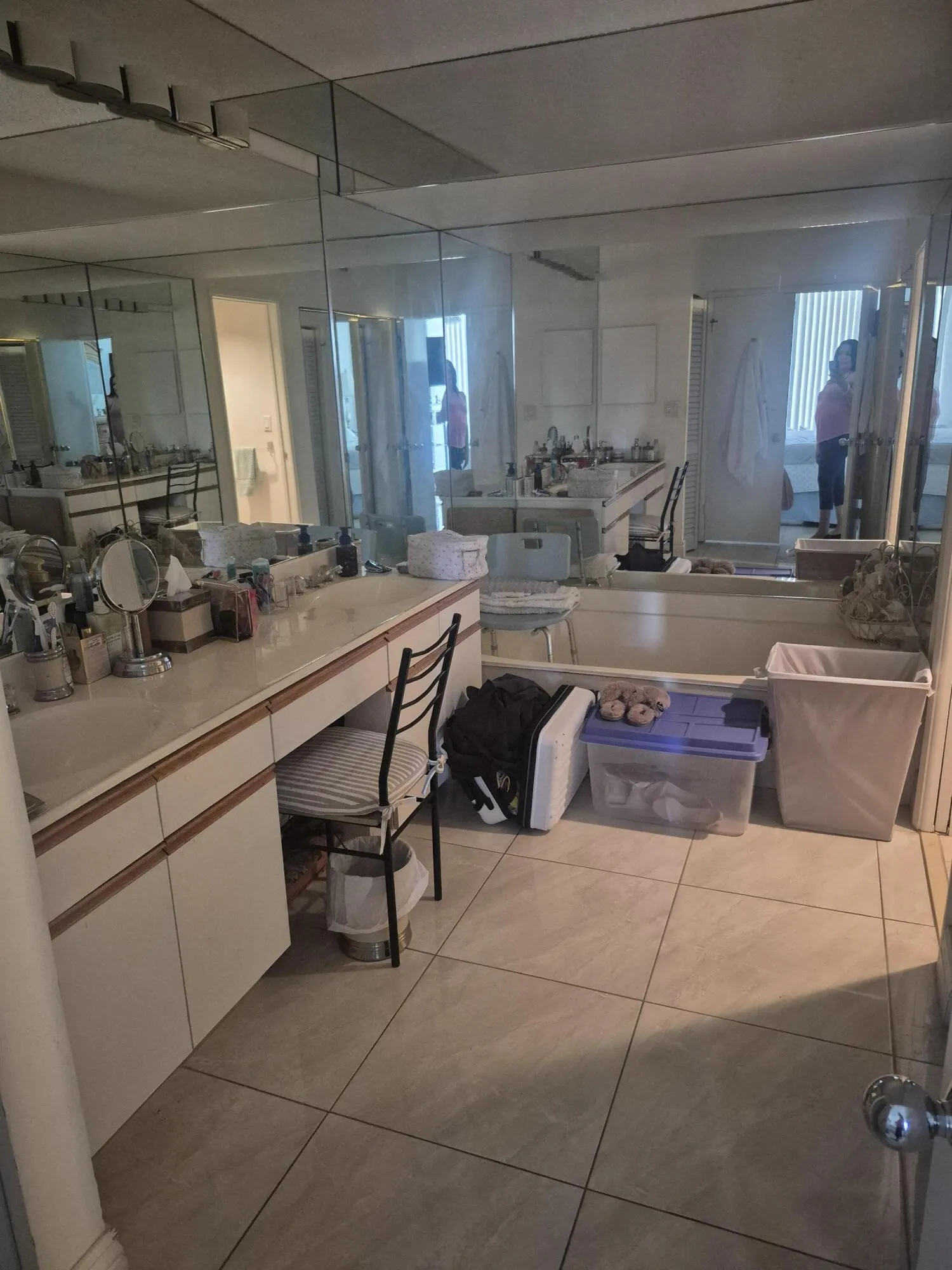 3600 MYSTIC POINTE Drive #1202