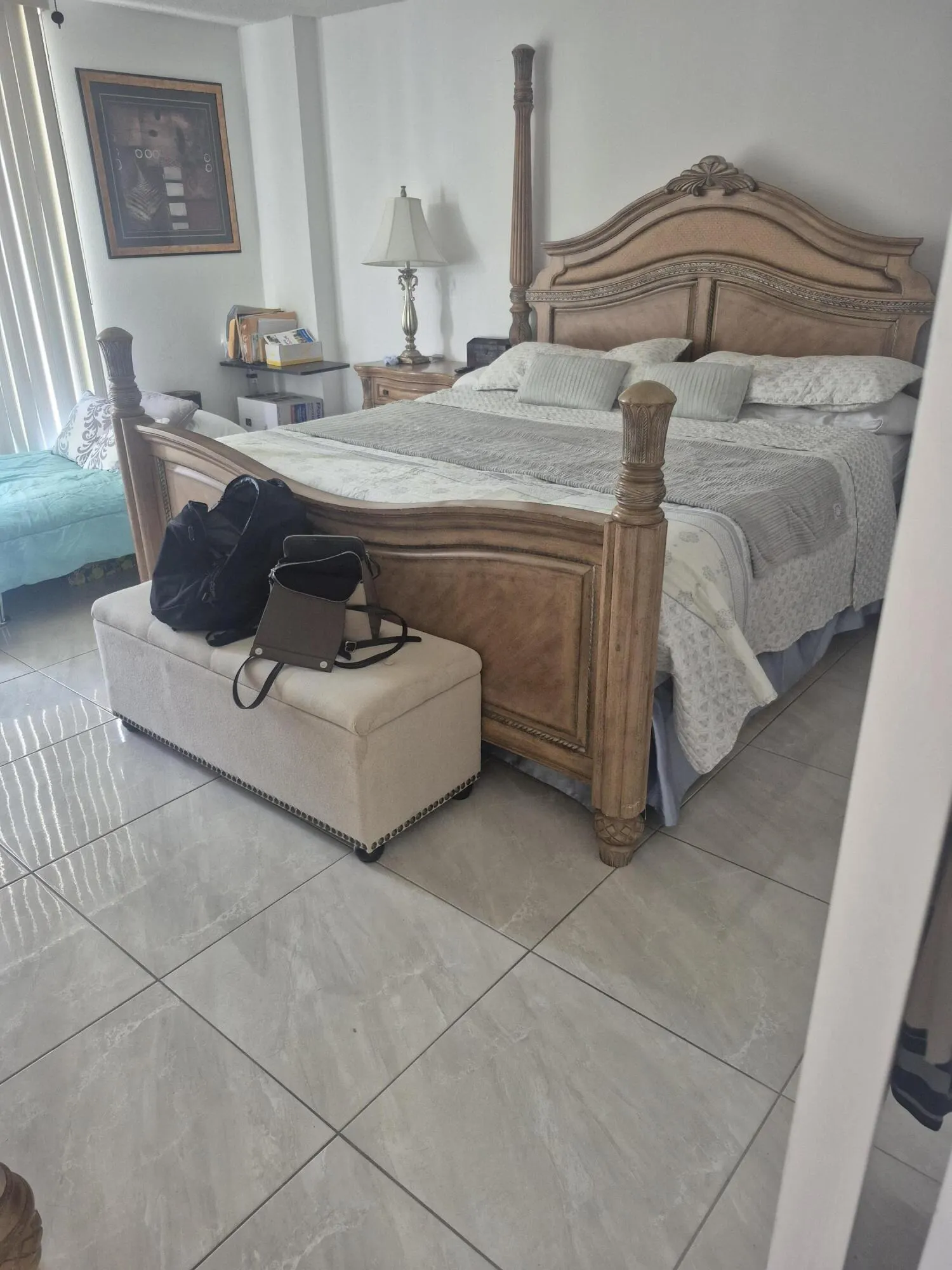 3600 MYSTIC POINTE Drive #1202