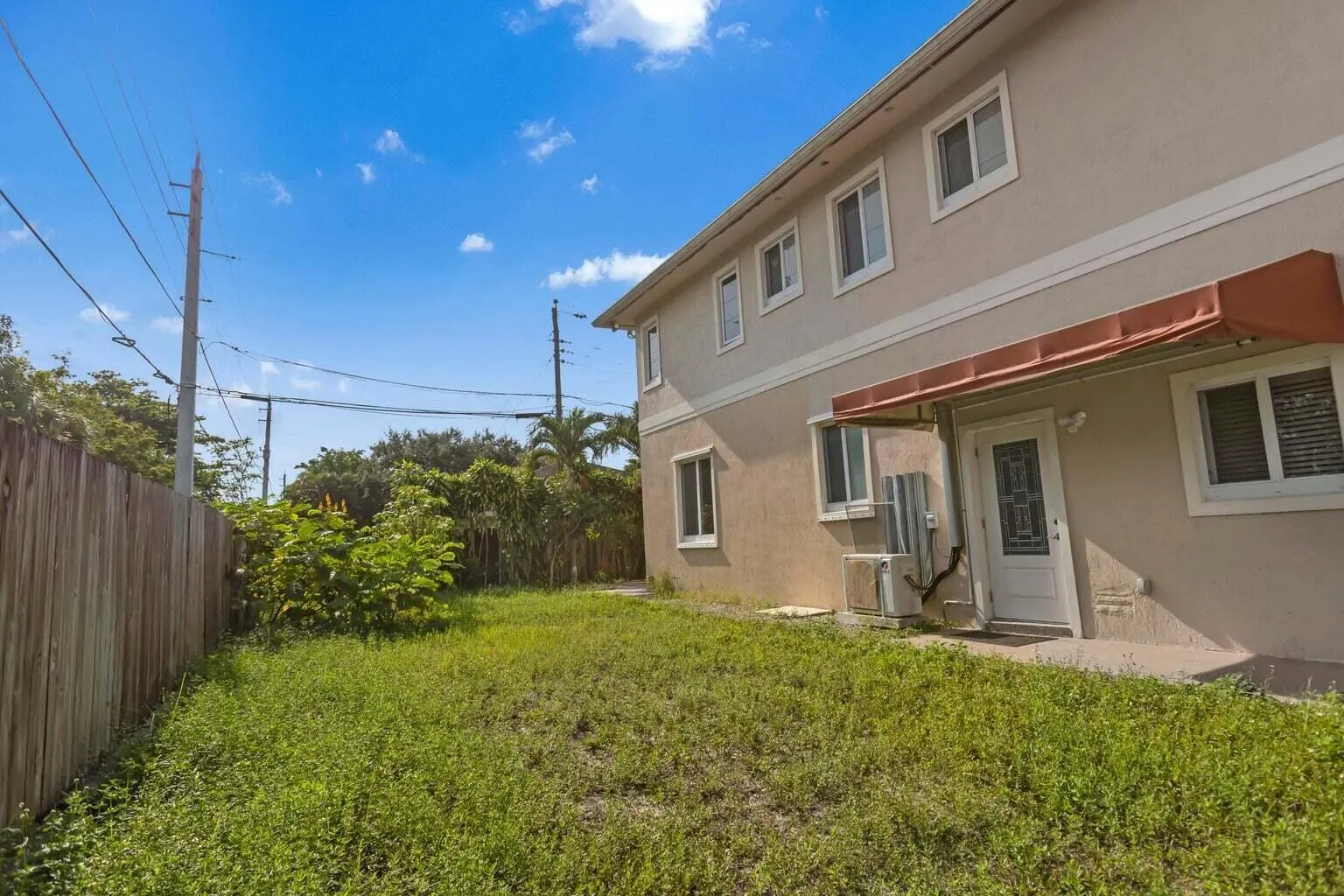 4500 SW 25TH Terrace