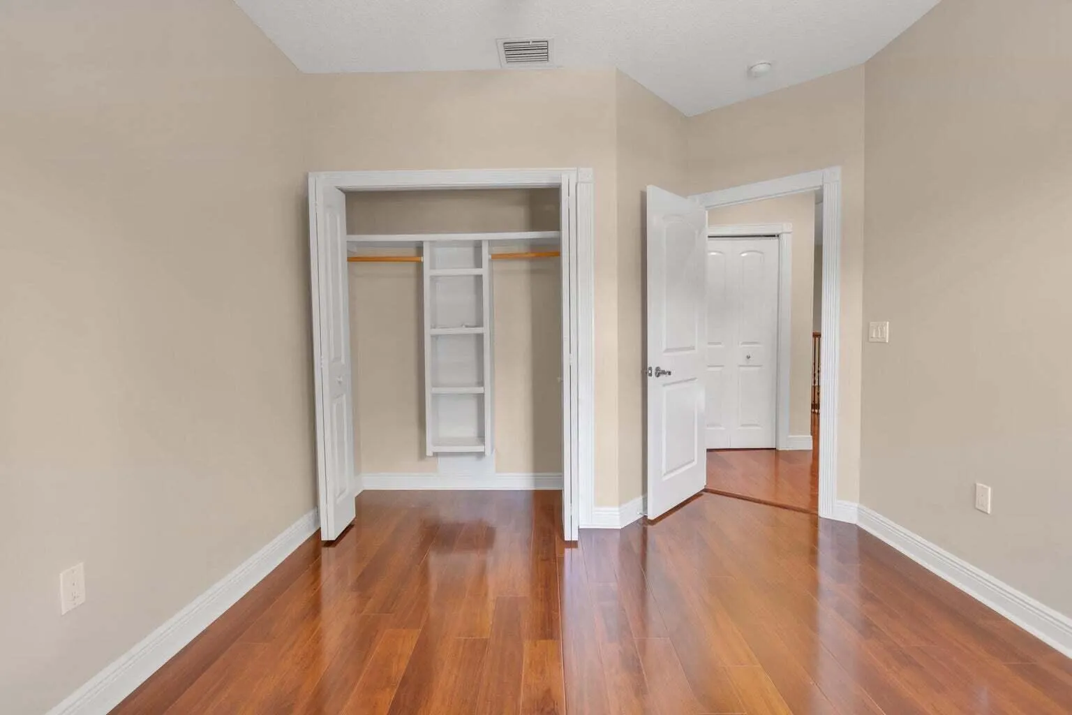 4500 SW 25TH Terrace