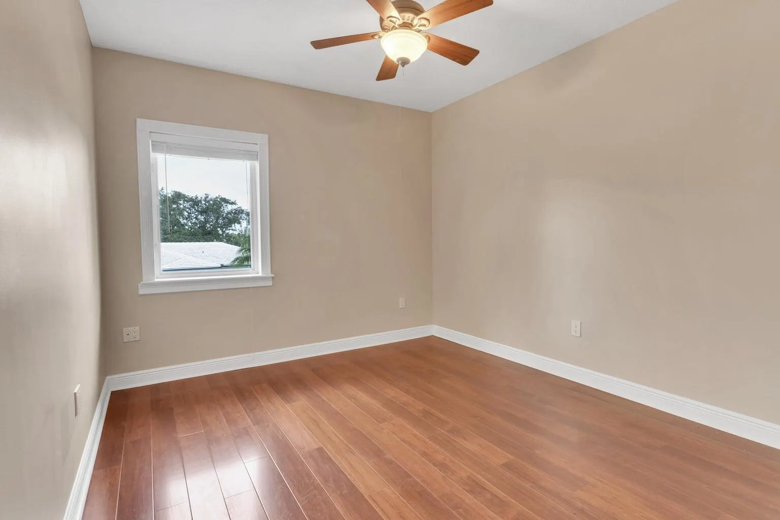 4500 SW 25TH Terrace