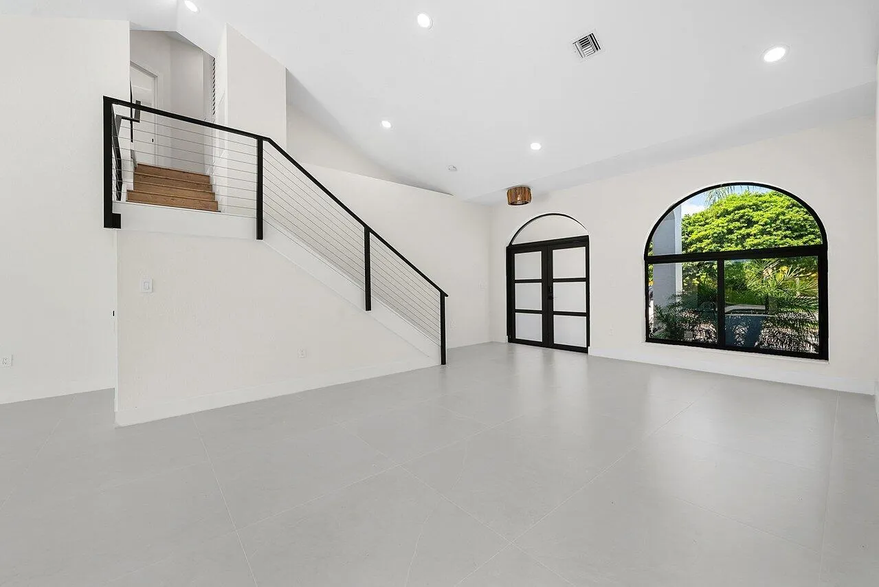 7548 Fairway Trail