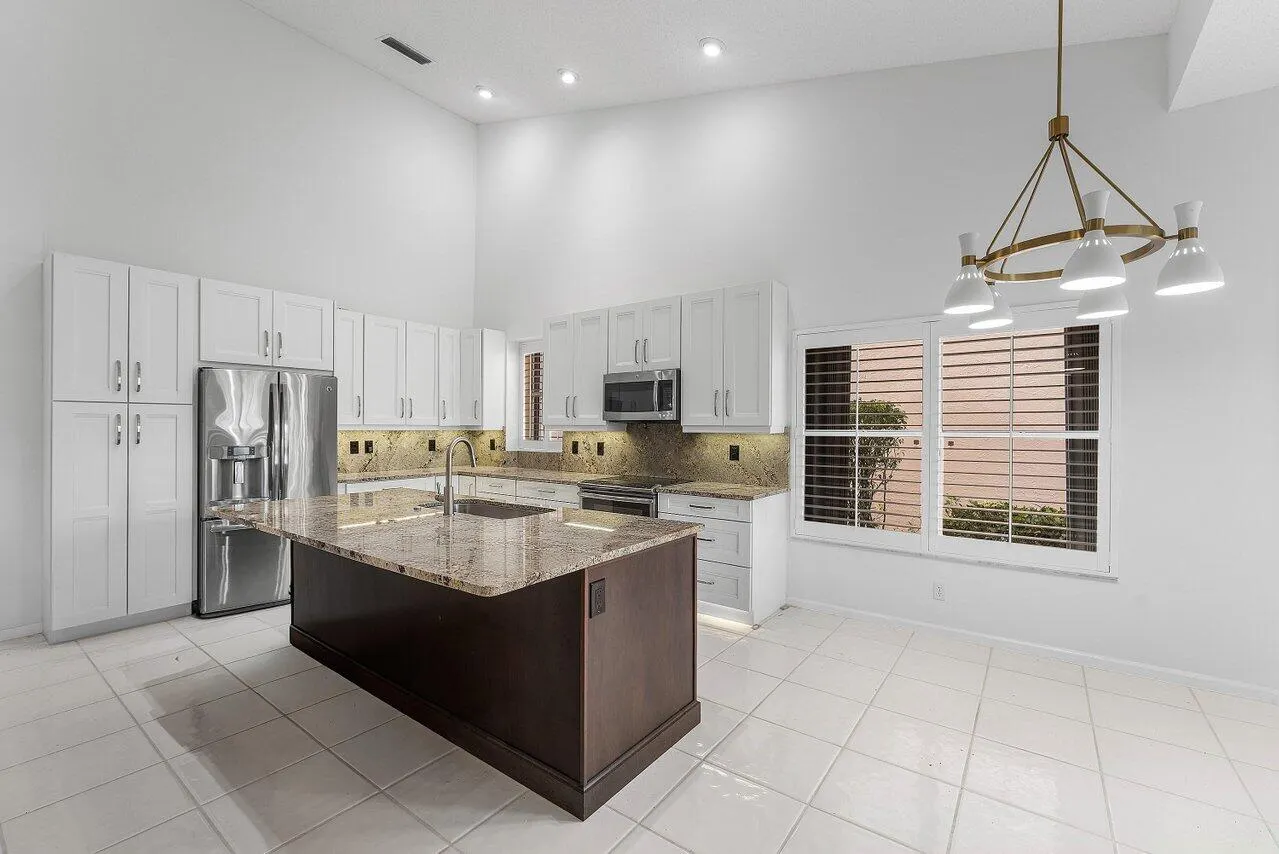 8288 Horseshoe Bay Road