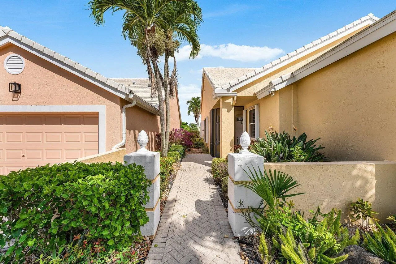 8288 Horseshoe Bay Road