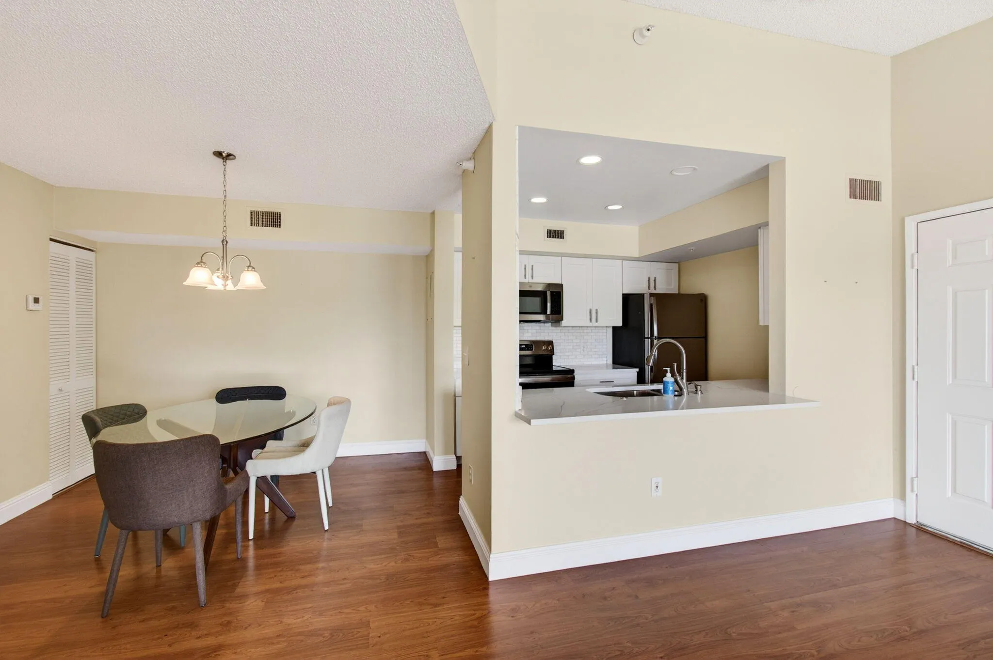 157 Yacht Club Way #303