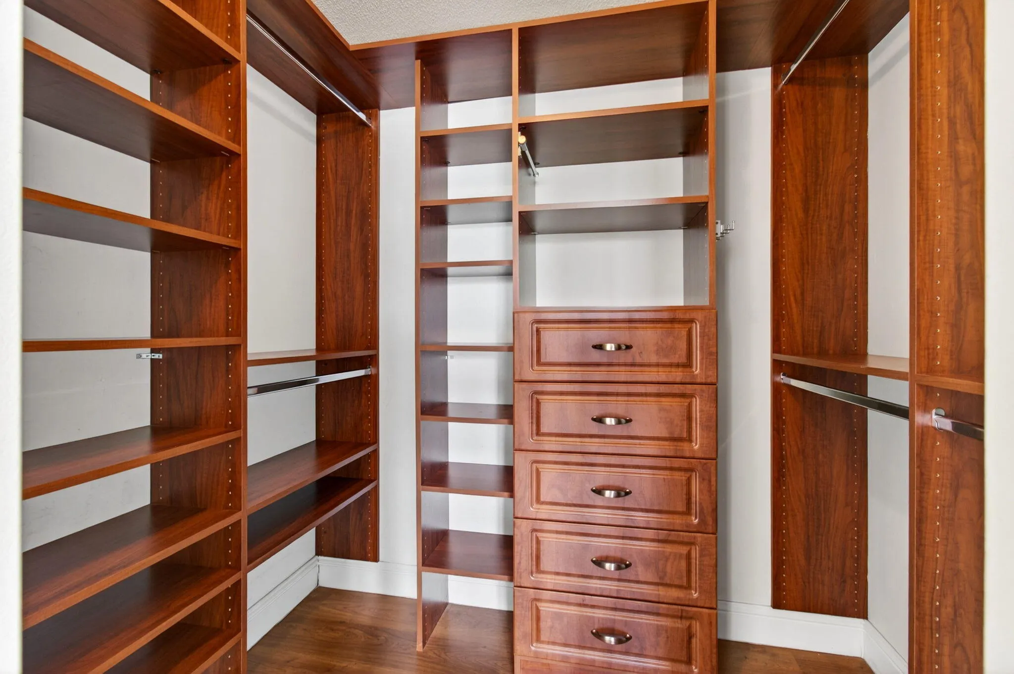 157 Yacht Club Way #303