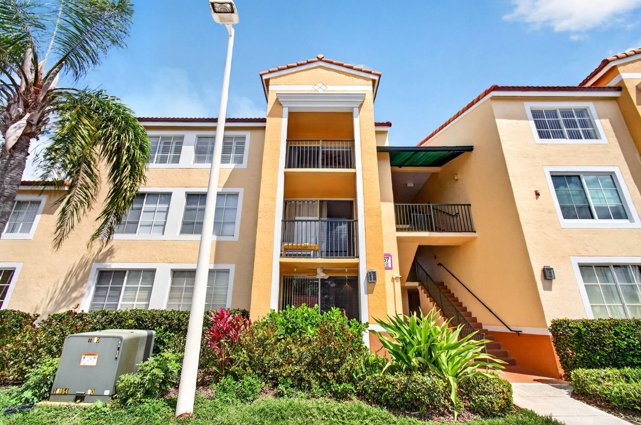 157 Yacht Club Way #303