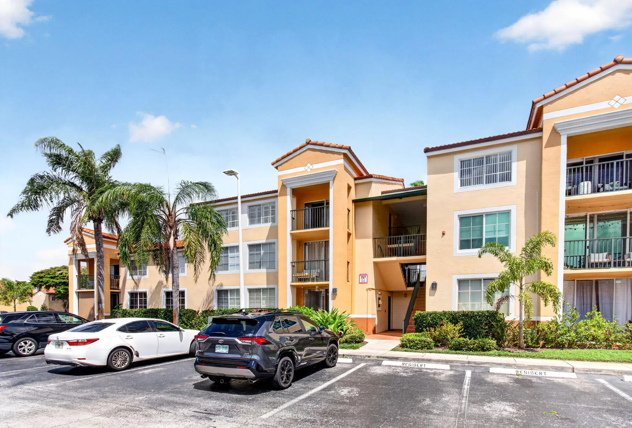 157 Yacht Club Way #303