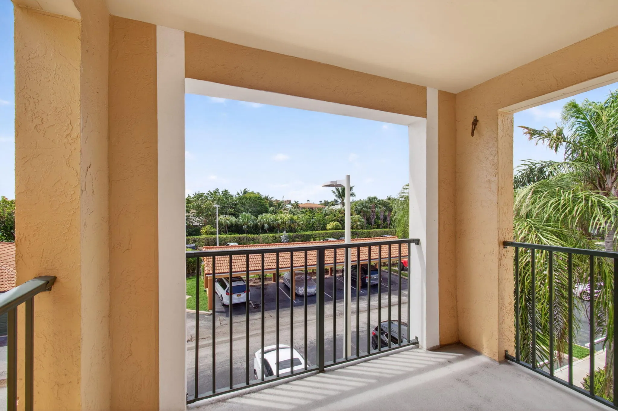 157 Yacht Club Way #303